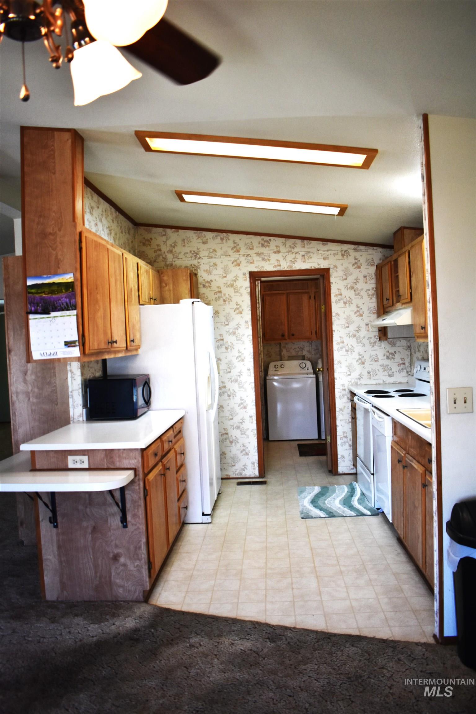 1907 West Flamingo Ave, Nampa, Idaho 83651, 2 Bedrooms, 2 Bathrooms, Residential For Sale, Price $164,900,MLS 98982969