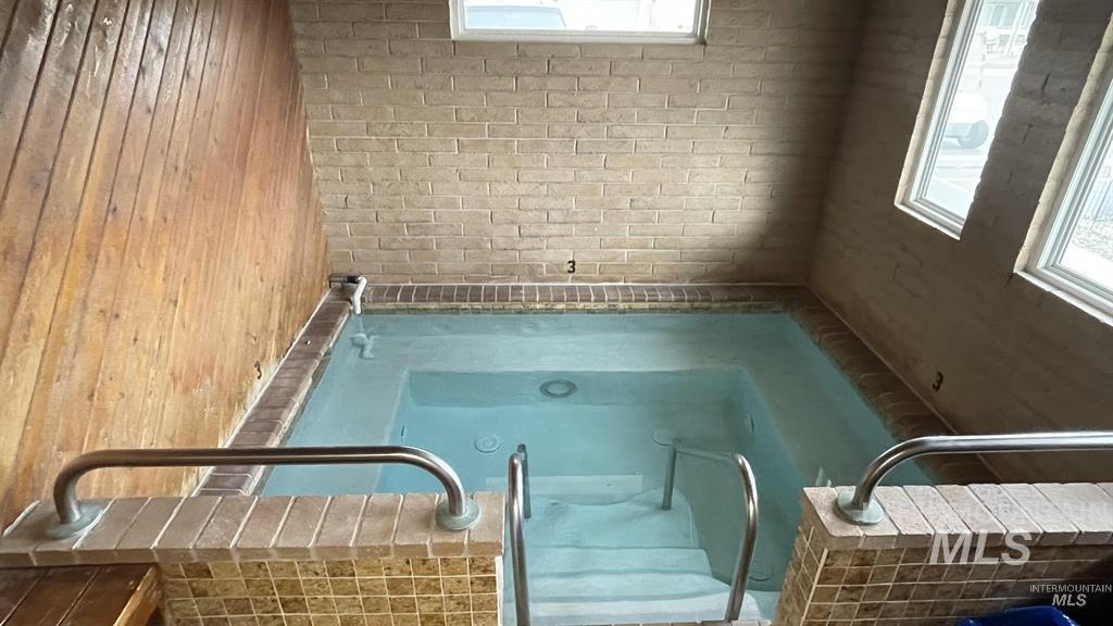 1907 West Flamingo Ave, Nampa, Idaho 83651, 2 Bedrooms, 2 Bathrooms, Residential For Sale, Price $164,900,MLS 98982969