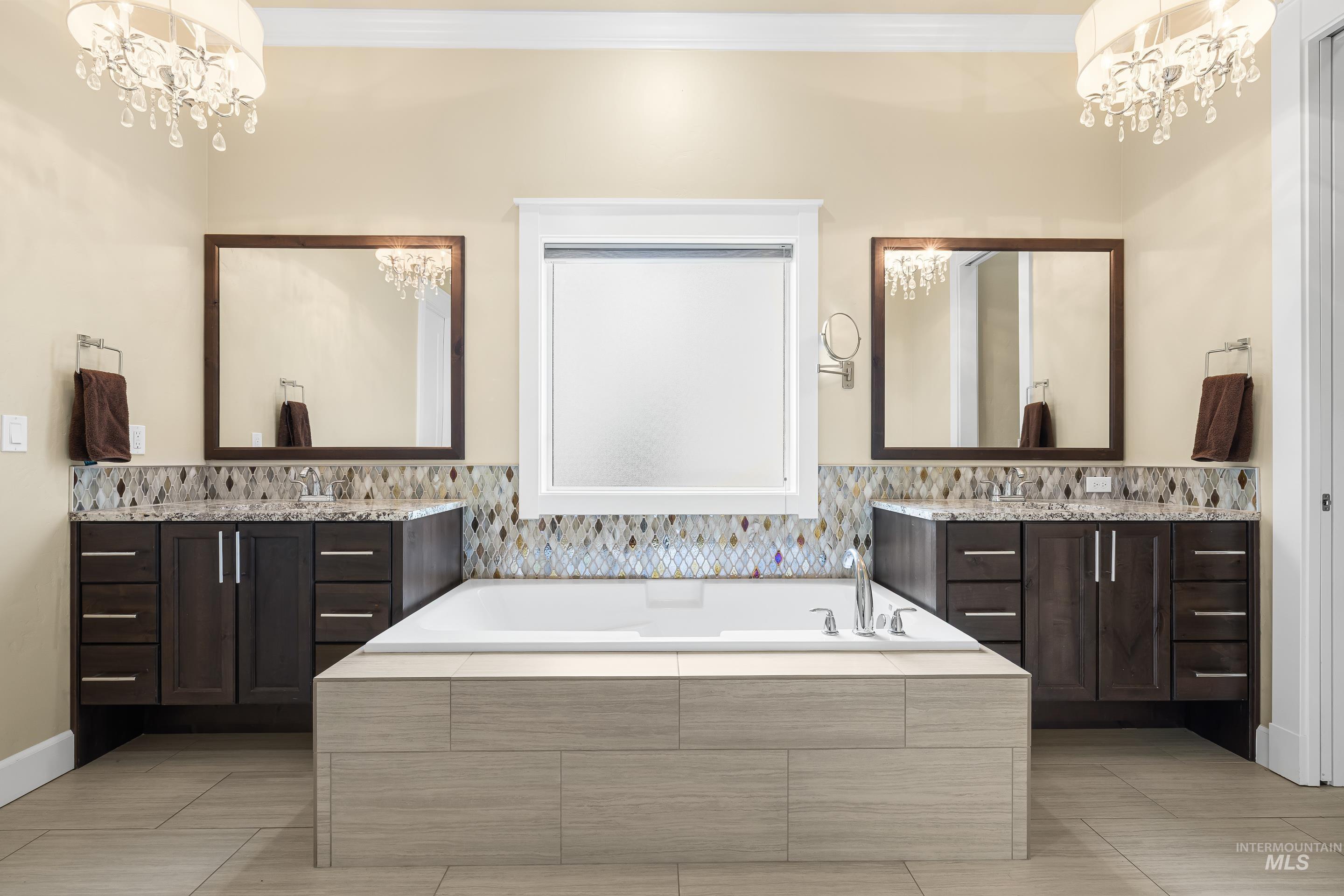 3445 E Parsnip Peak Dr, Boise, Idaho 83716, 5 Bedrooms, 4.5 Bathrooms, Residential For Sale, Price $1,350,000,MLS 98982970