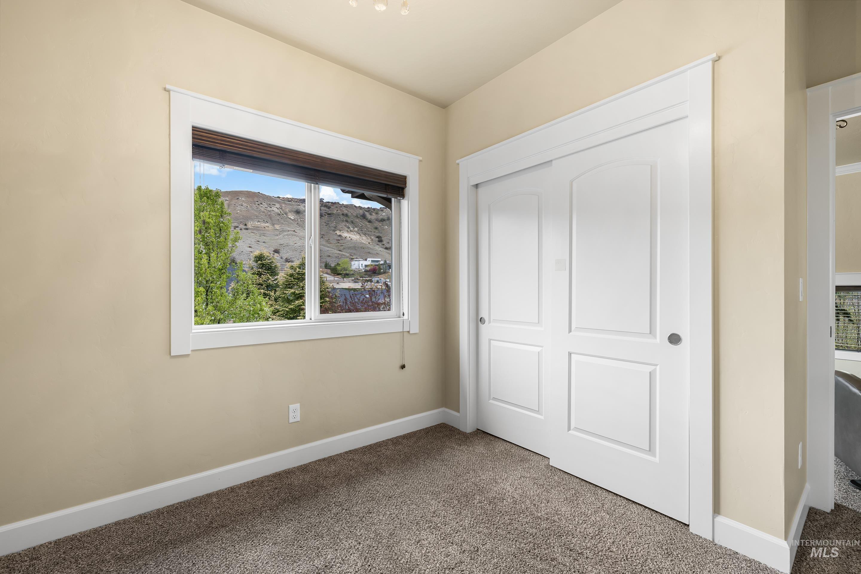 3445 E Parsnip Peak Dr, Boise, Idaho 83716, 5 Bedrooms, 4.5 Bathrooms, Residential For Sale, Price $1,350,000,MLS 98982970