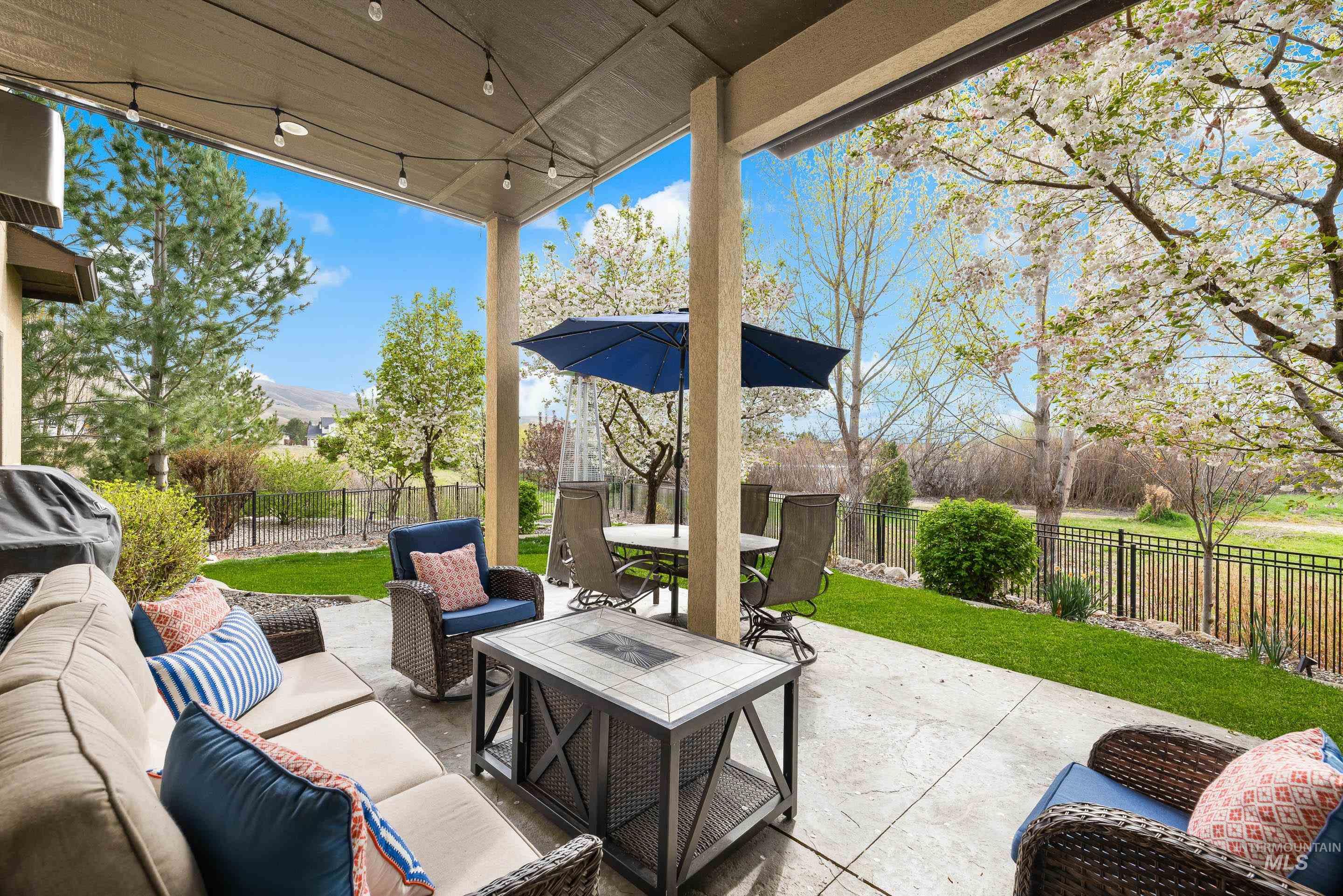 3445 E Parsnip Peak Dr, Boise, Idaho 83716, 5 Bedrooms, 4.5 Bathrooms, Residential For Sale, Price $1,350,000,MLS 98982970