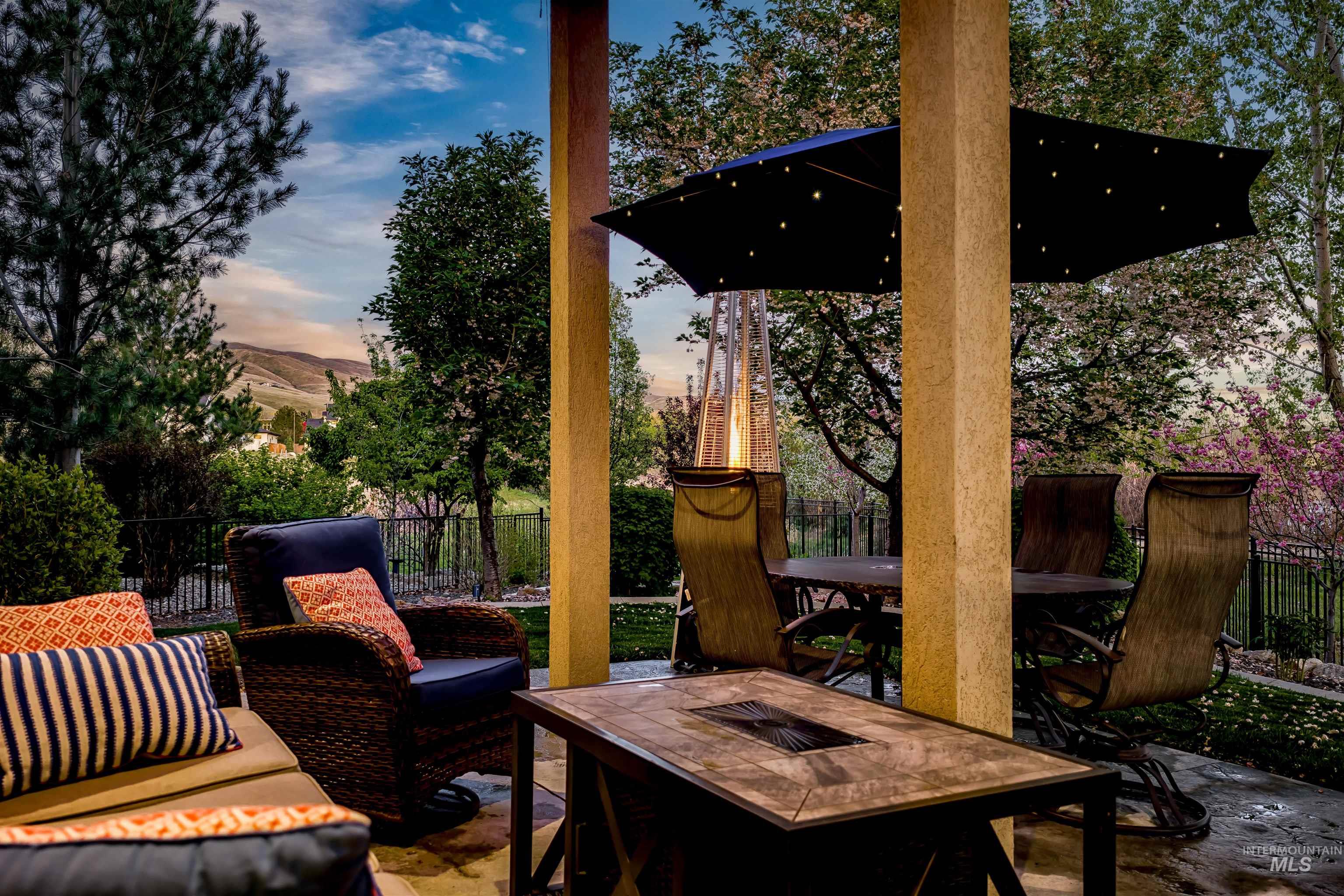 3445 E Parsnip Peak Dr, Boise, Idaho 83716, 5 Bedrooms, 4.5 Bathrooms, Residential For Sale, Price $1,350,000,MLS 98982970