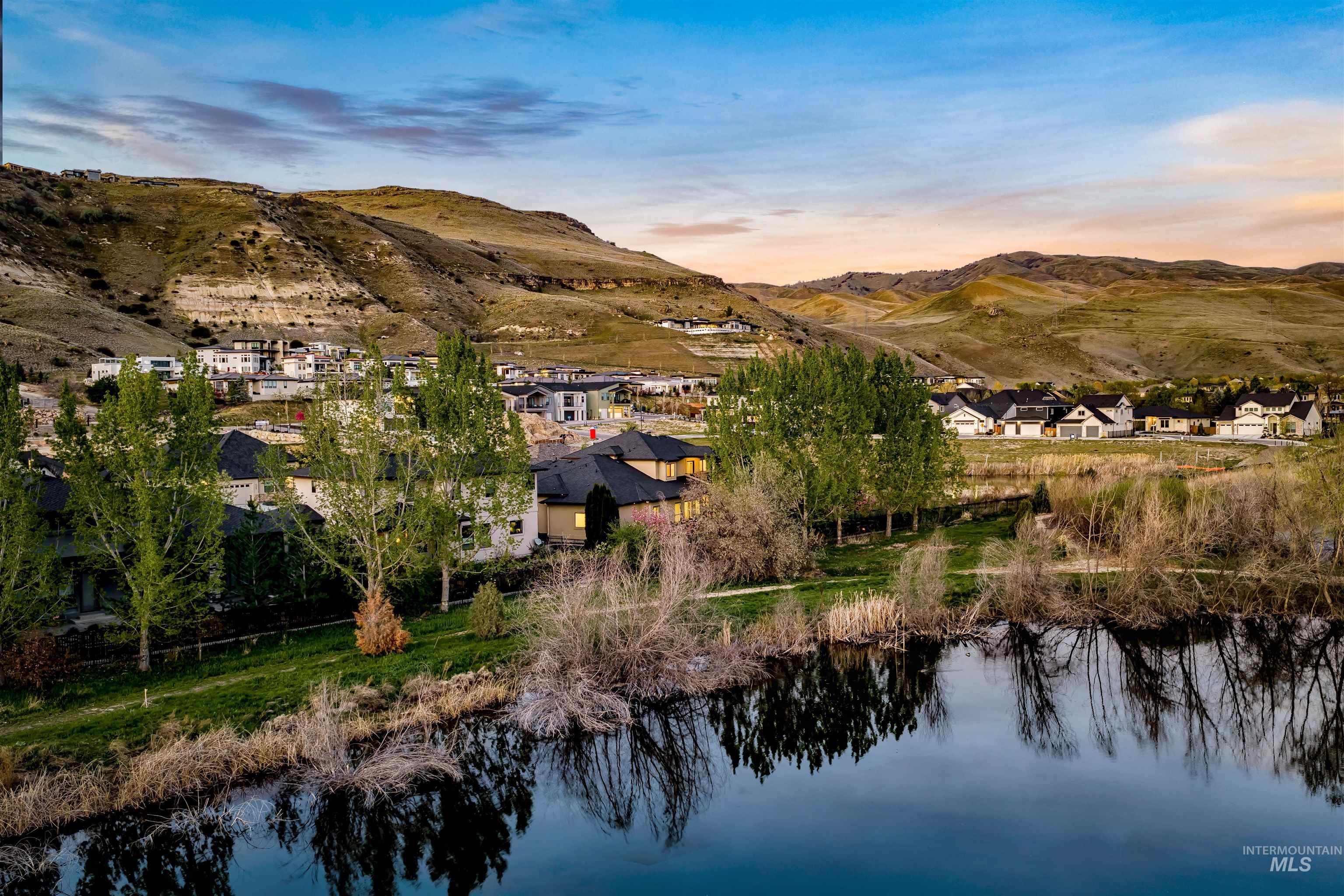 3445 E Parsnip Peak Dr, Boise, Idaho 83716, 5 Bedrooms, 4.5 Bathrooms, Residential For Sale, Price $1,350,000,MLS 98982970