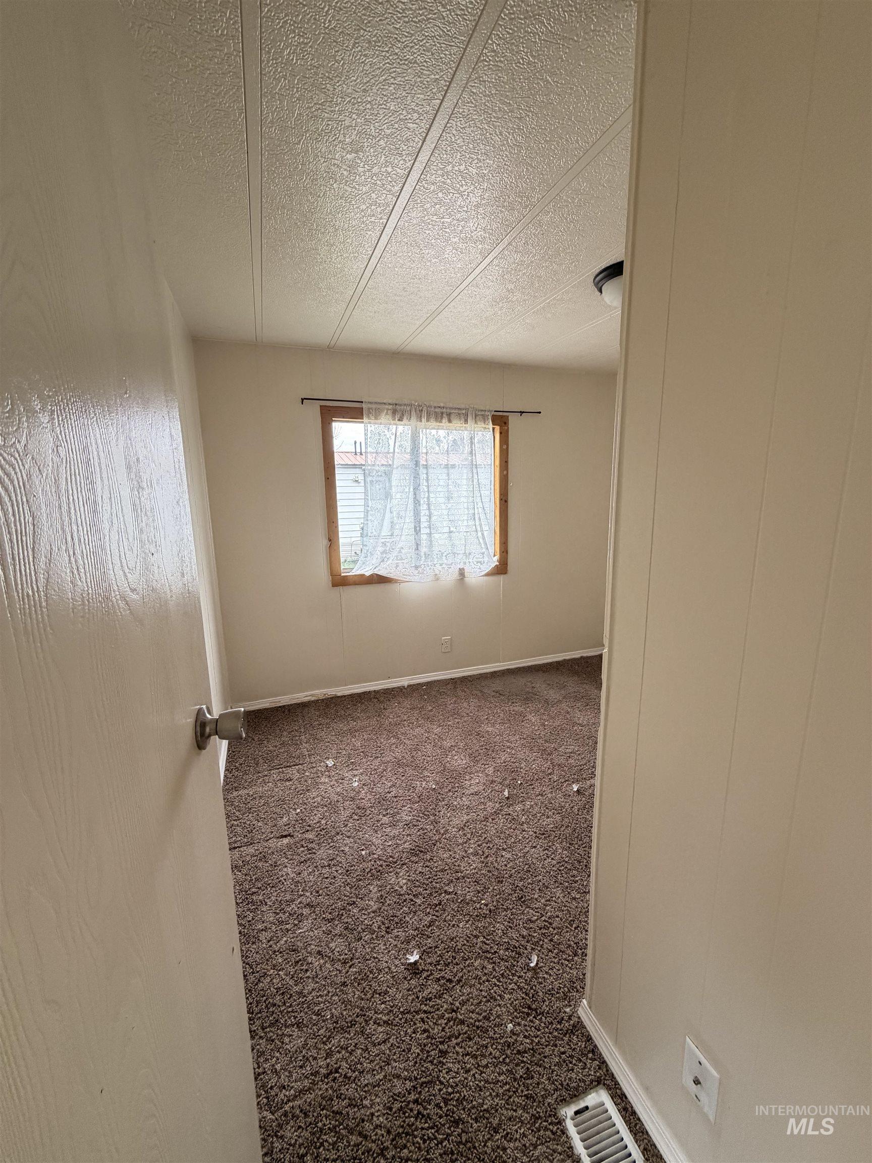 8395 W MEADOWBROOK CIRCLE, Rathdrum, Idaho 83858, 2 Bedrooms, 1 Bathroom, Residential For Sale, Price $39,900,MLS 98982972