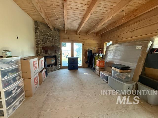 31/33 Bacon Creek Rd, Cascade, Idaho 83611, 8 Bedrooms, 9 Bathrooms, Residential For Sale, Price $2,495,000,MLS 98982973