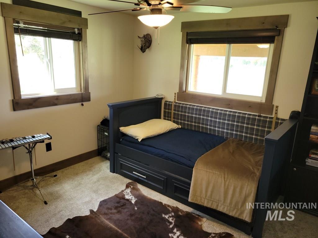 31/33 Bacon Creek Rd, Cascade, Idaho 83611, 8 Bedrooms, 9 Bathrooms, Residential For Sale, Price $3,250,000,MLS 98982973