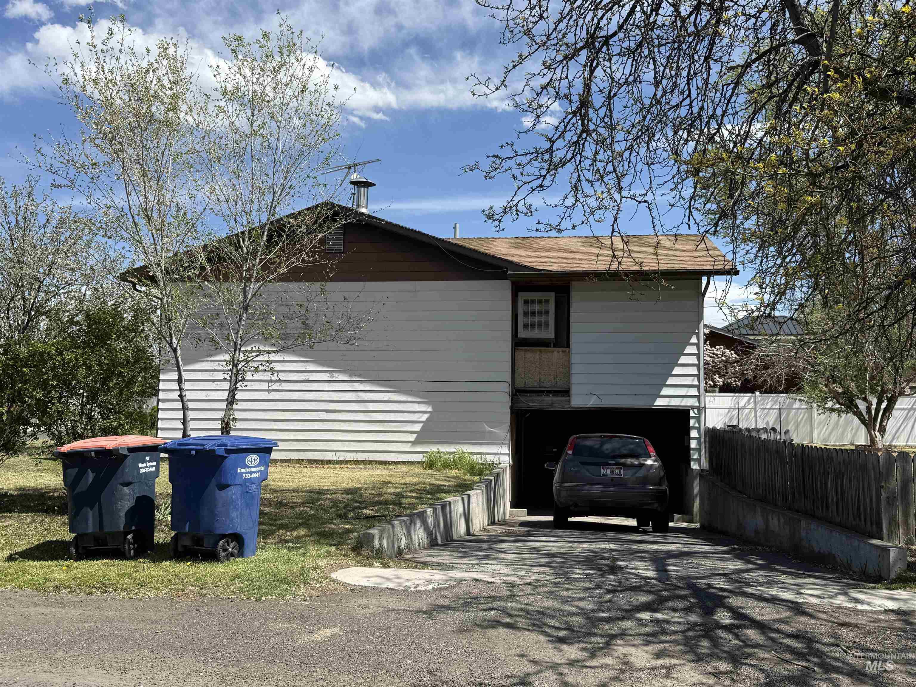 141 Wirsching Ave W, Twin Falls, Idaho 83301-4652, 3 Bedrooms, 2 Bathrooms, Residential For Sale, Price $269,500,MLS 98982974