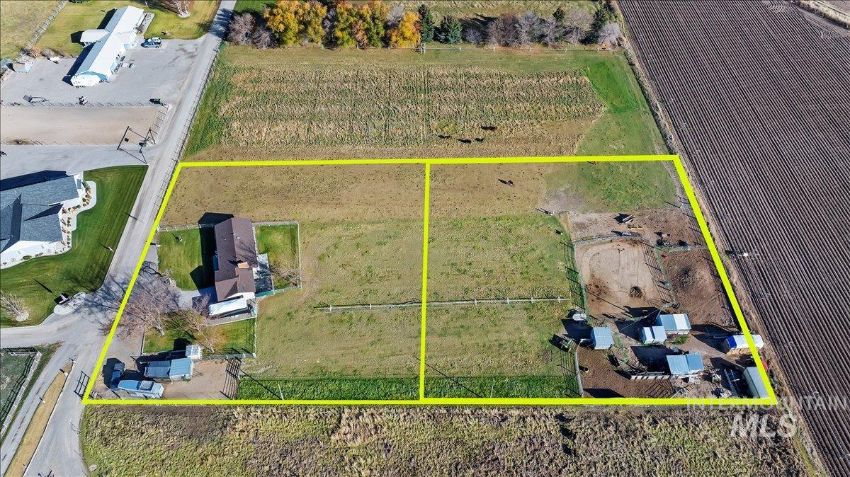 411 Mountain View Lane, Burley, Idaho 83318, 5 Bedrooms, 2 Bathrooms, Residential For Sale, Price $500,000,MLS 98982975