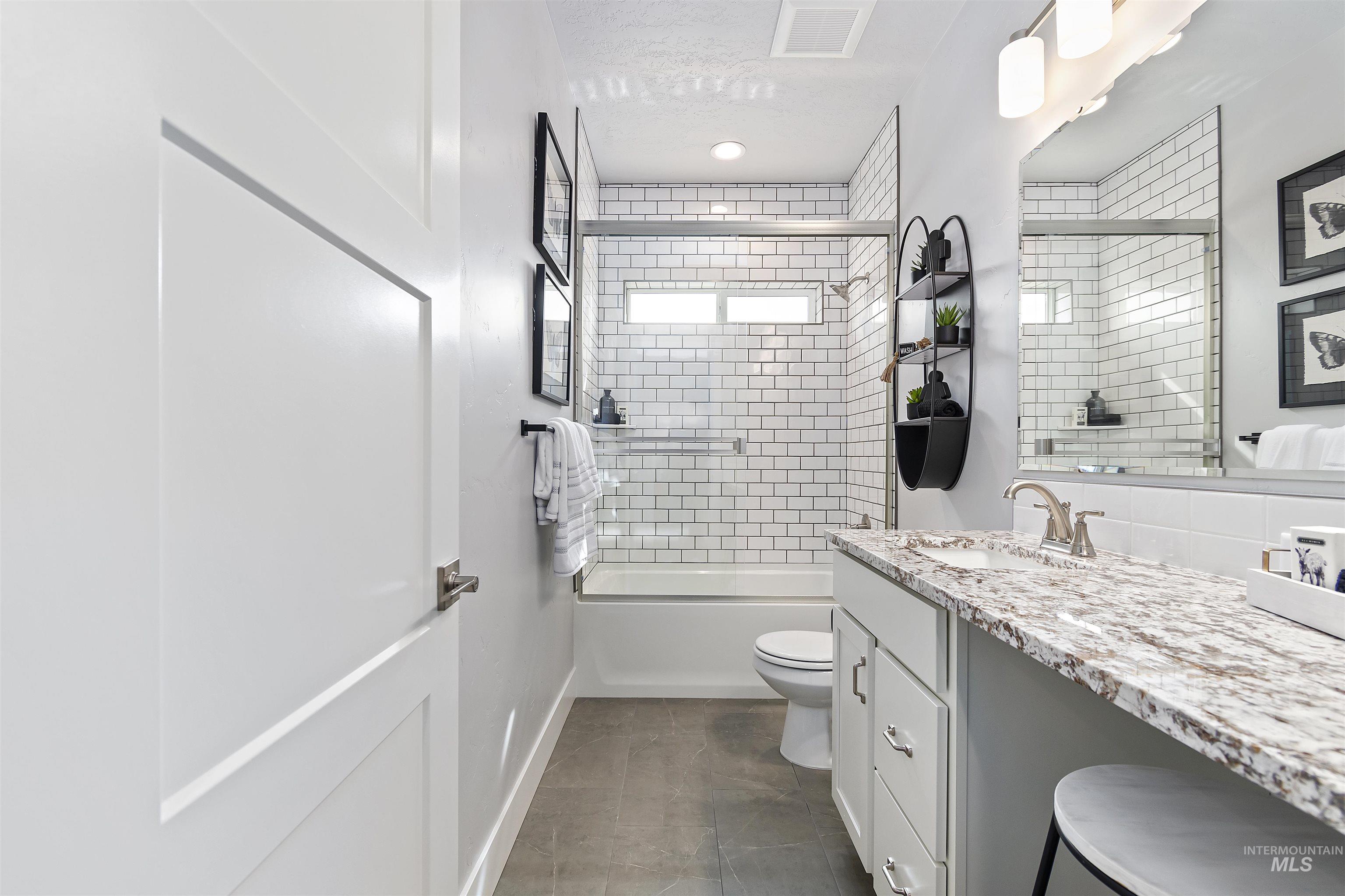 1578 SW Silverstone Ave, Mountain Home, Idaho 83647, 4 Bedrooms, 3 Bathrooms, Residential For Sale, Price $489,990,MLS 98982976