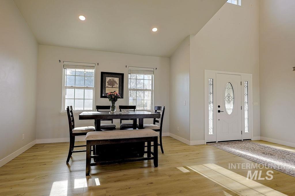 24 Harris Circle, Shoshone, Idaho 83352, 3 Bedrooms, 2.5 Bathrooms, Residential For Sale, Price $650,000, 98982977