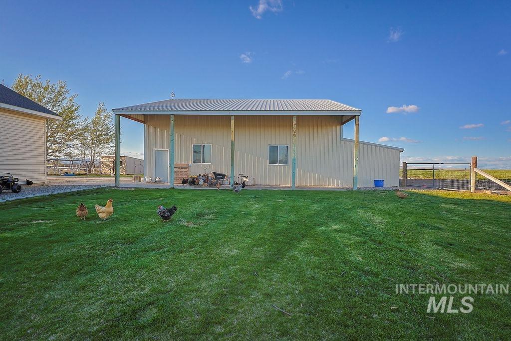 24 Harris Circle, Shoshone, Idaho 83352, 3 Bedrooms, 2.5 Bathrooms, Residential For Sale, Price $650,000, 98982977