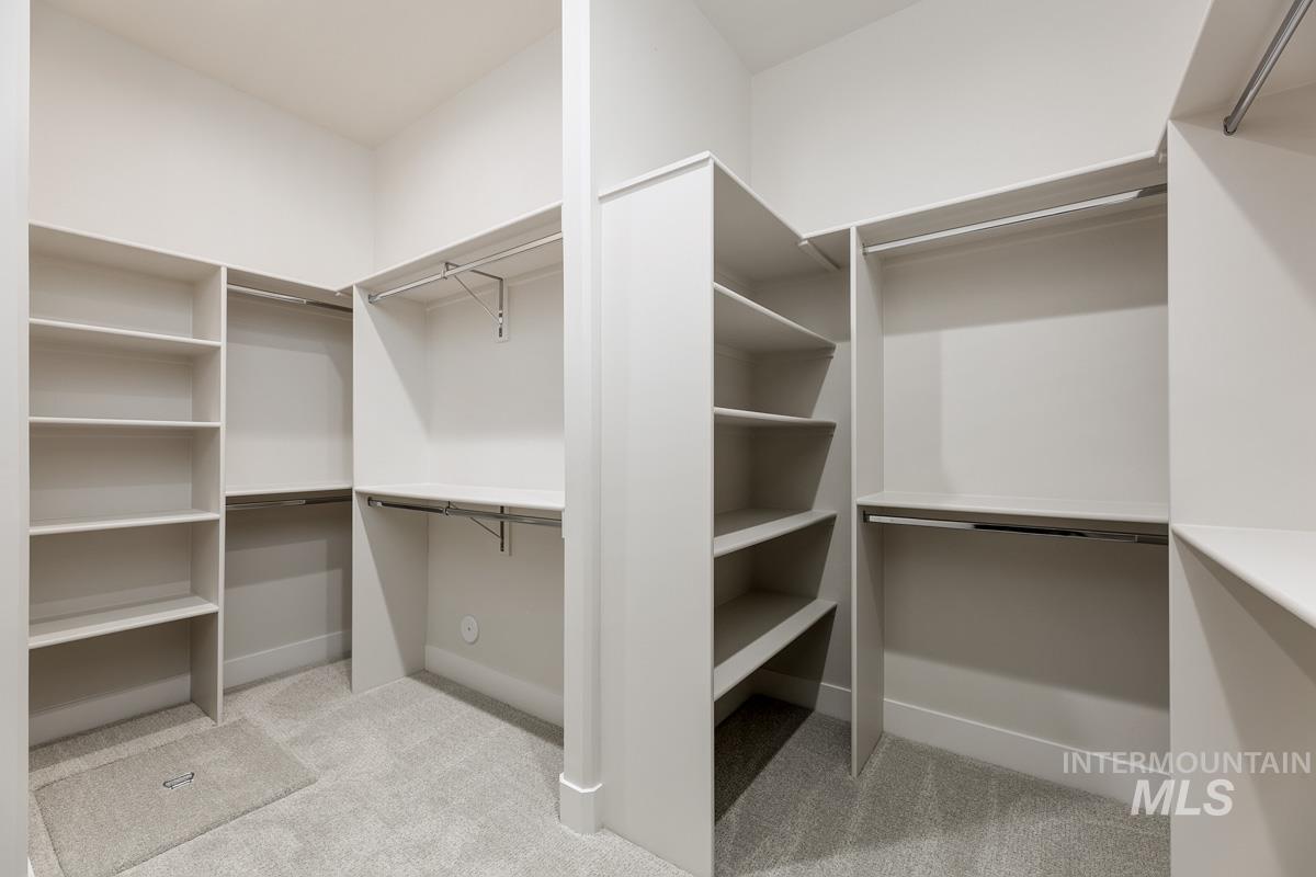 21637 Appaloosa Ave, Star, Idaho 83669, 3 Bedrooms, 3.5 Bathrooms, Residential For Sale, Price $1,023,002, 98982978