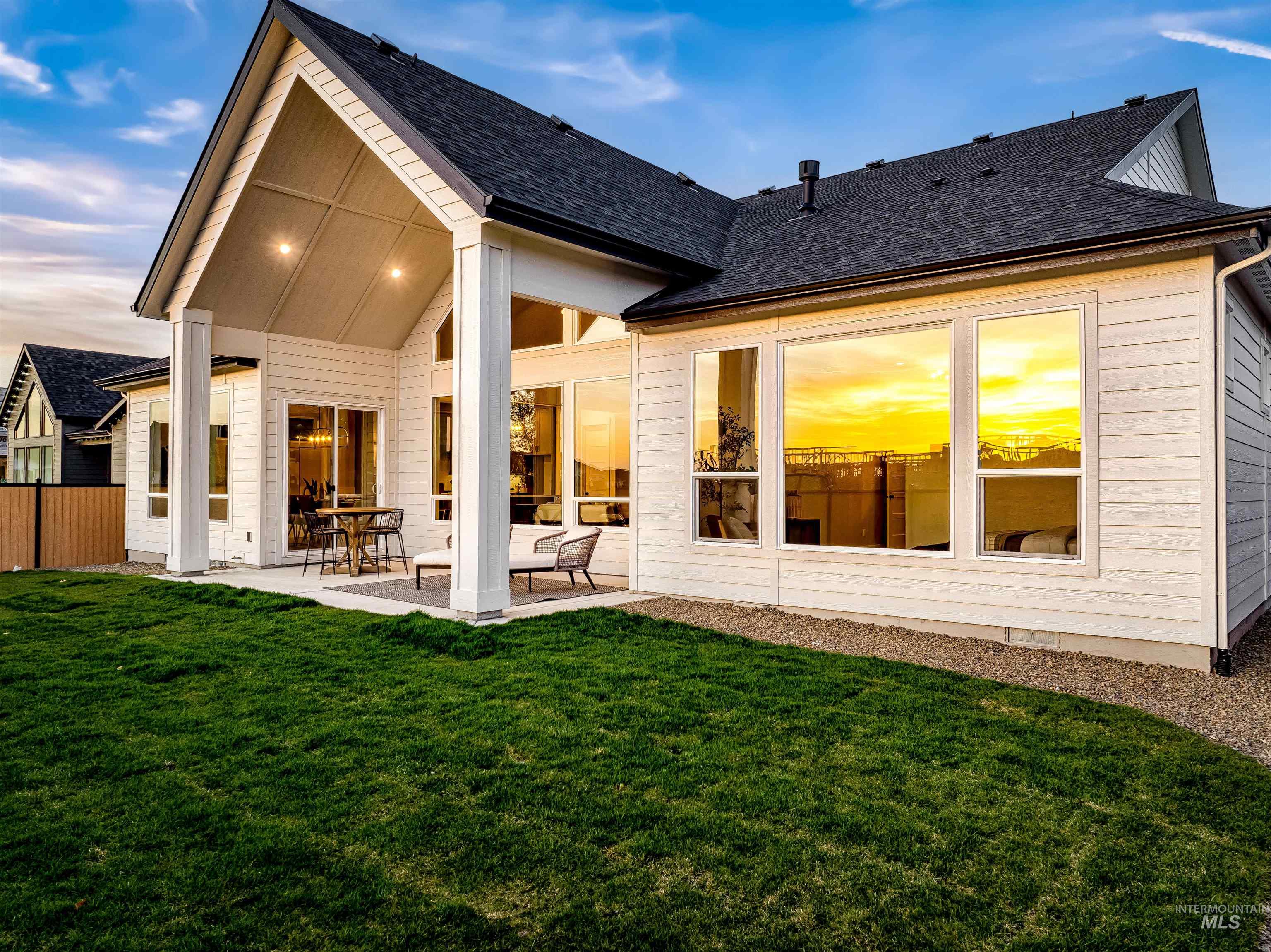 21637 Appaloosa Ave, Star, Idaho 83669, 3 Bedrooms, 3.5 Bathrooms, Residential For Sale, Price $1,023,002, 98982978