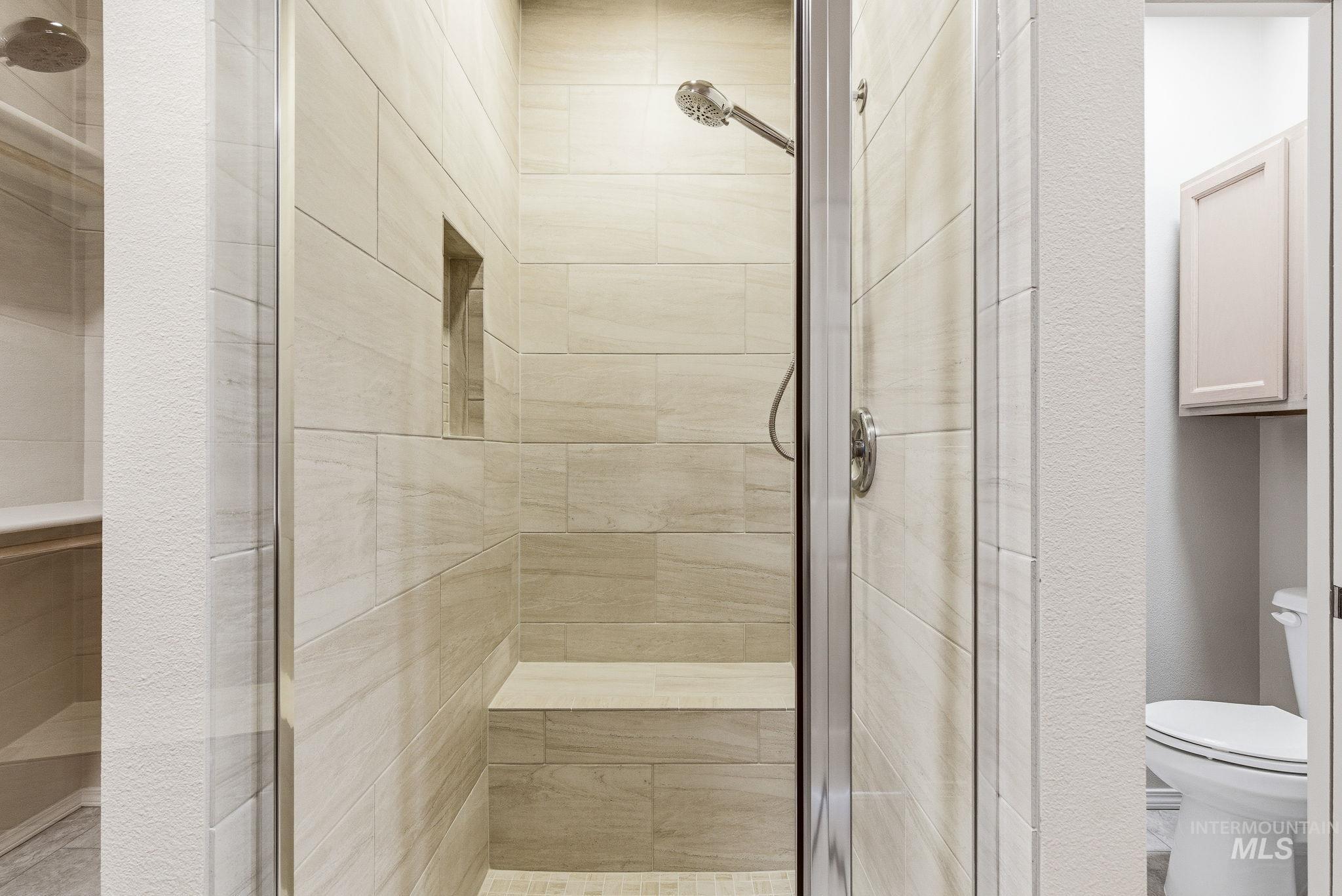 2363 River Oaks Dr., Nampa, Idaho 83686-6413, 2 Bedrooms, 2 Bathrooms, Residential For Sale, Price $399,999, 98982980