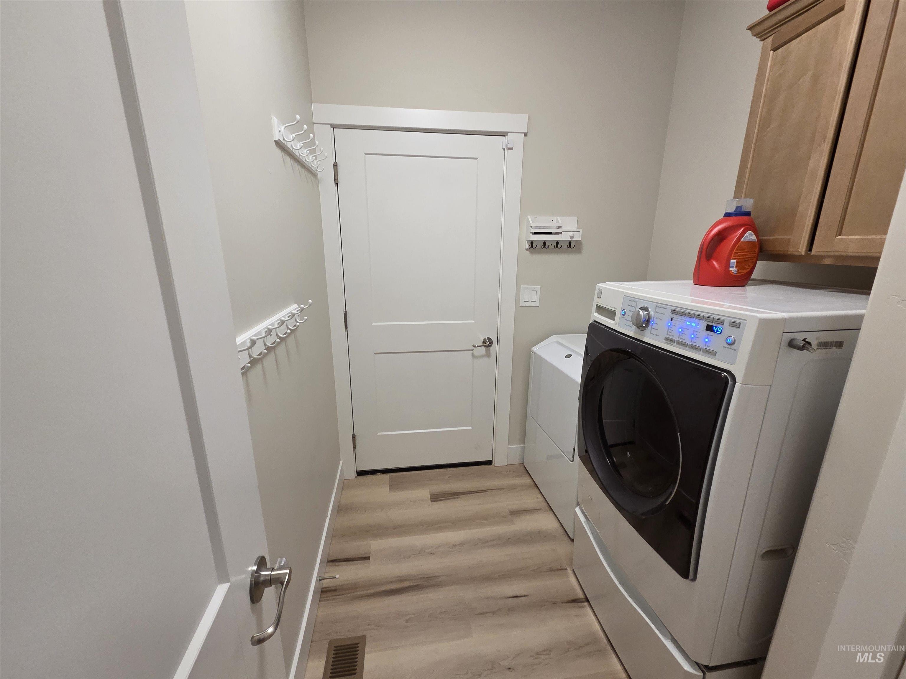 2440 Lotus Ave, Burley, Idaho 83318, 4 Bedrooms, 2 Bathrooms, Residential For Sale, Price $390,000, 98982981