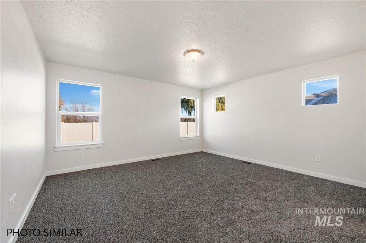 522 Bobcat St., Fruitland, Idaho 83619, 3 Bedrooms, 2 Bathrooms, Residential For Sale, Price $429,699, 98982983