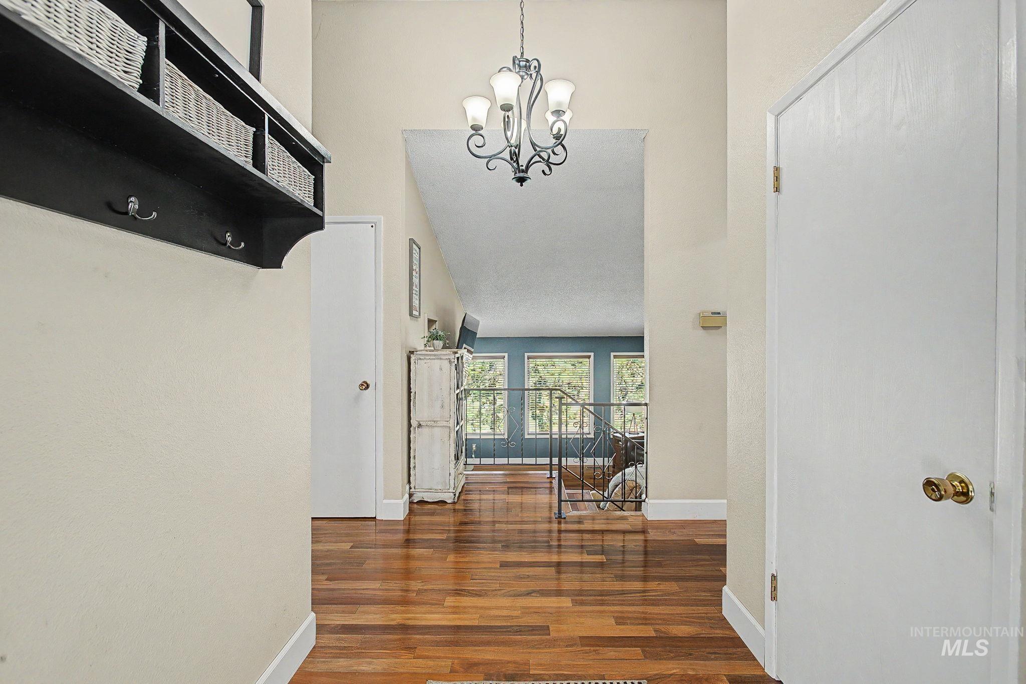 501 Karin Avenue, Lewiston, Idaho 83501-3865, 5 Bedrooms, 2 Bathrooms, Residential For Sale, Price $474,900, 98982984