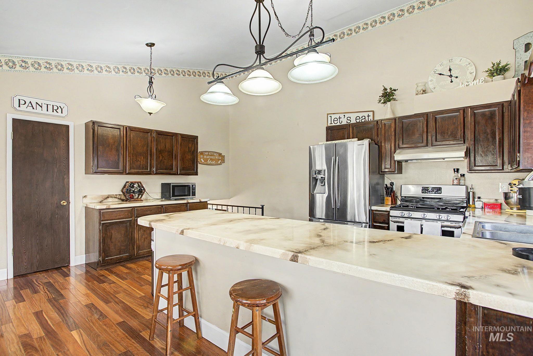 501 Karin Avenue, Lewiston, Idaho 83501-3865, 5 Bedrooms, 2 Bathrooms, Residential For Sale, Price $474,900, 98982984