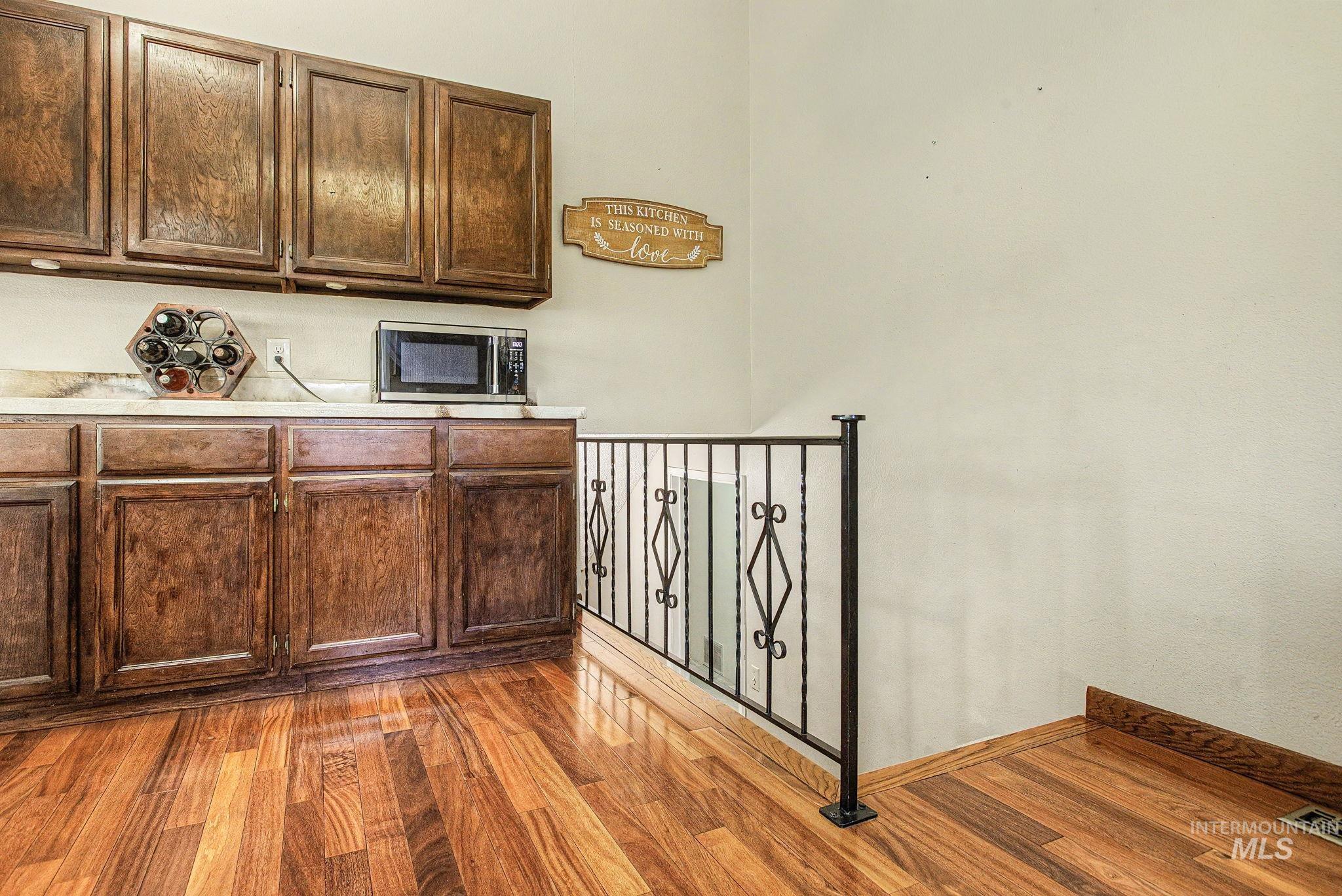 501 Karin Avenue, Lewiston, Idaho 83501-3865, 5 Bedrooms, 2 Bathrooms, Residential For Sale, Price $474,900, 98982984