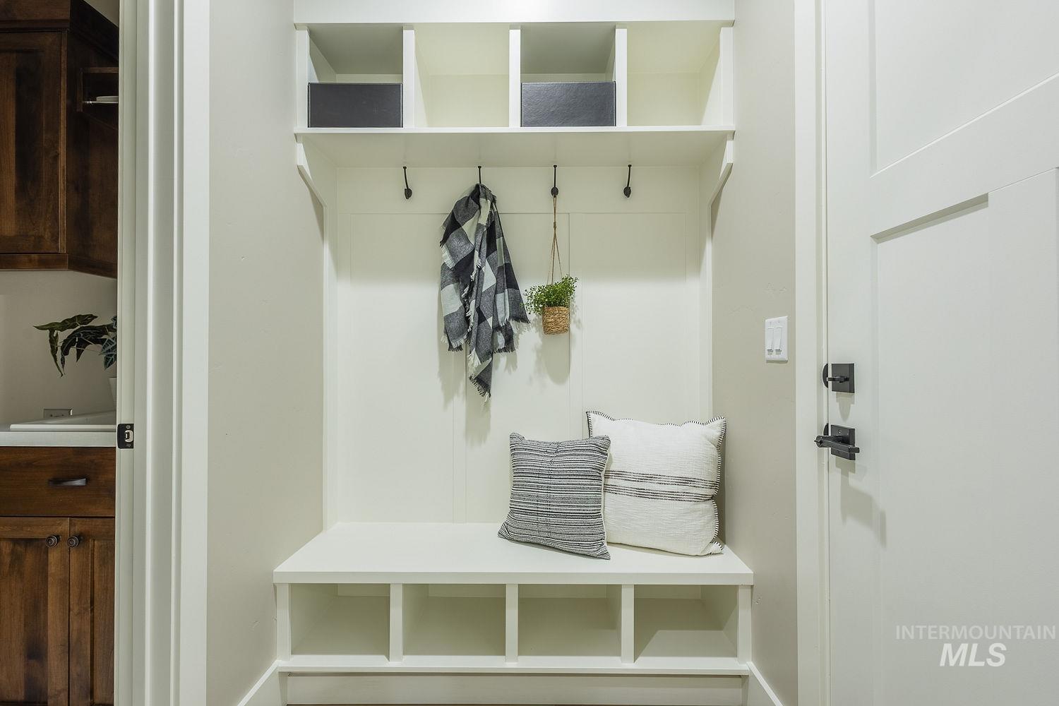 1732 Sandbar Rd, Emmett, Idaho 83617, 3 Bedrooms, 2 Bathrooms, Residential For Sale, Price $499,900, 98982987