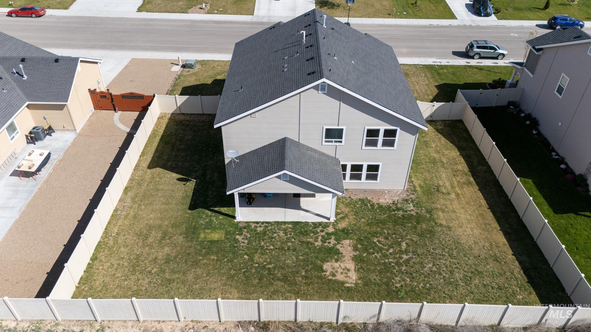 705 SW Raelynn St, Mountain Home, Idaho 83647, 4 Bedrooms, 2.5 Bathrooms, Residential For Sale, Price $465,000,MLS 98982988