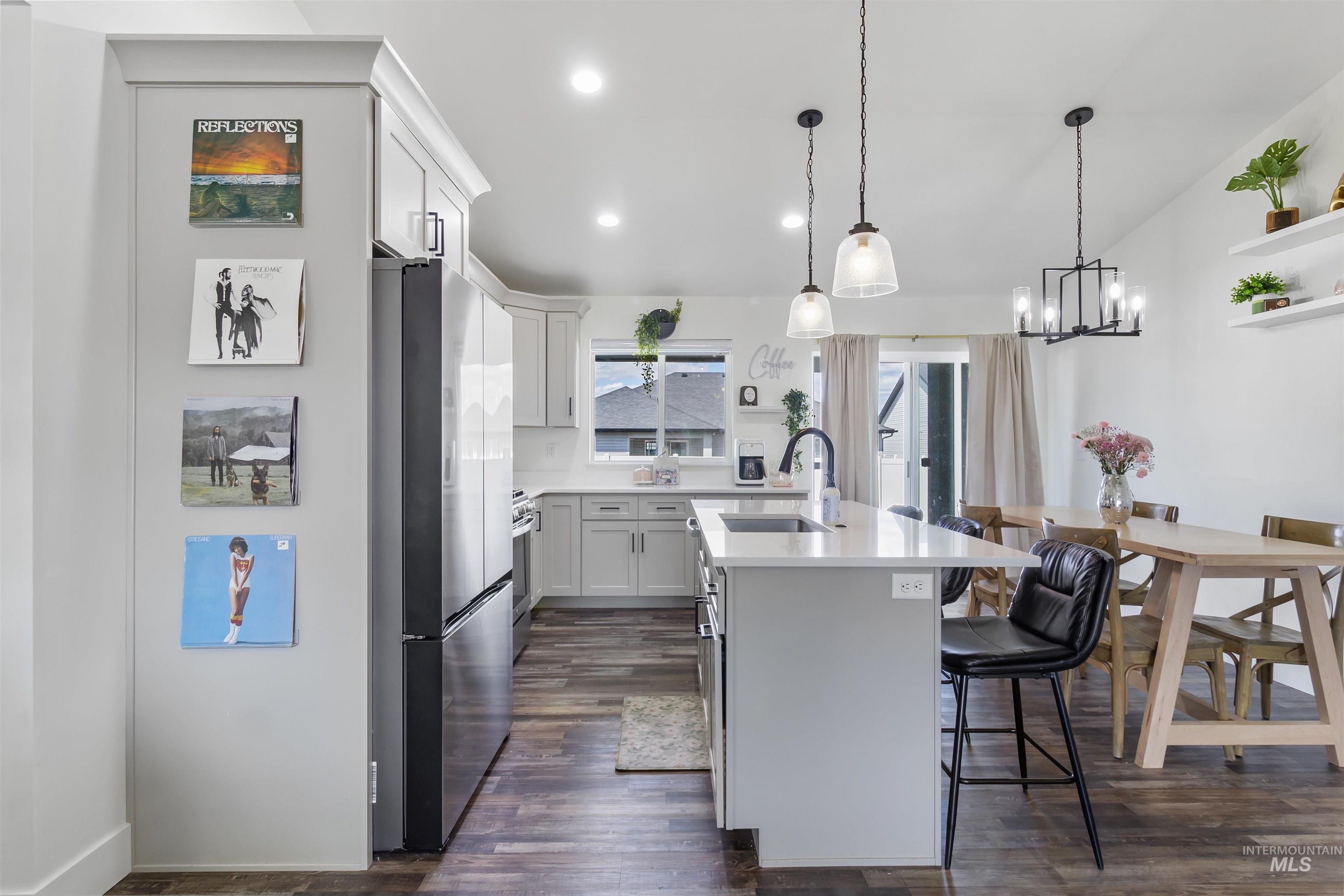 469 Jesse Ave, Twin Falls, Idaho 83301, 4 Bedrooms, 2 Bathrooms, Residential For Sale, Price $390,000, 98982990