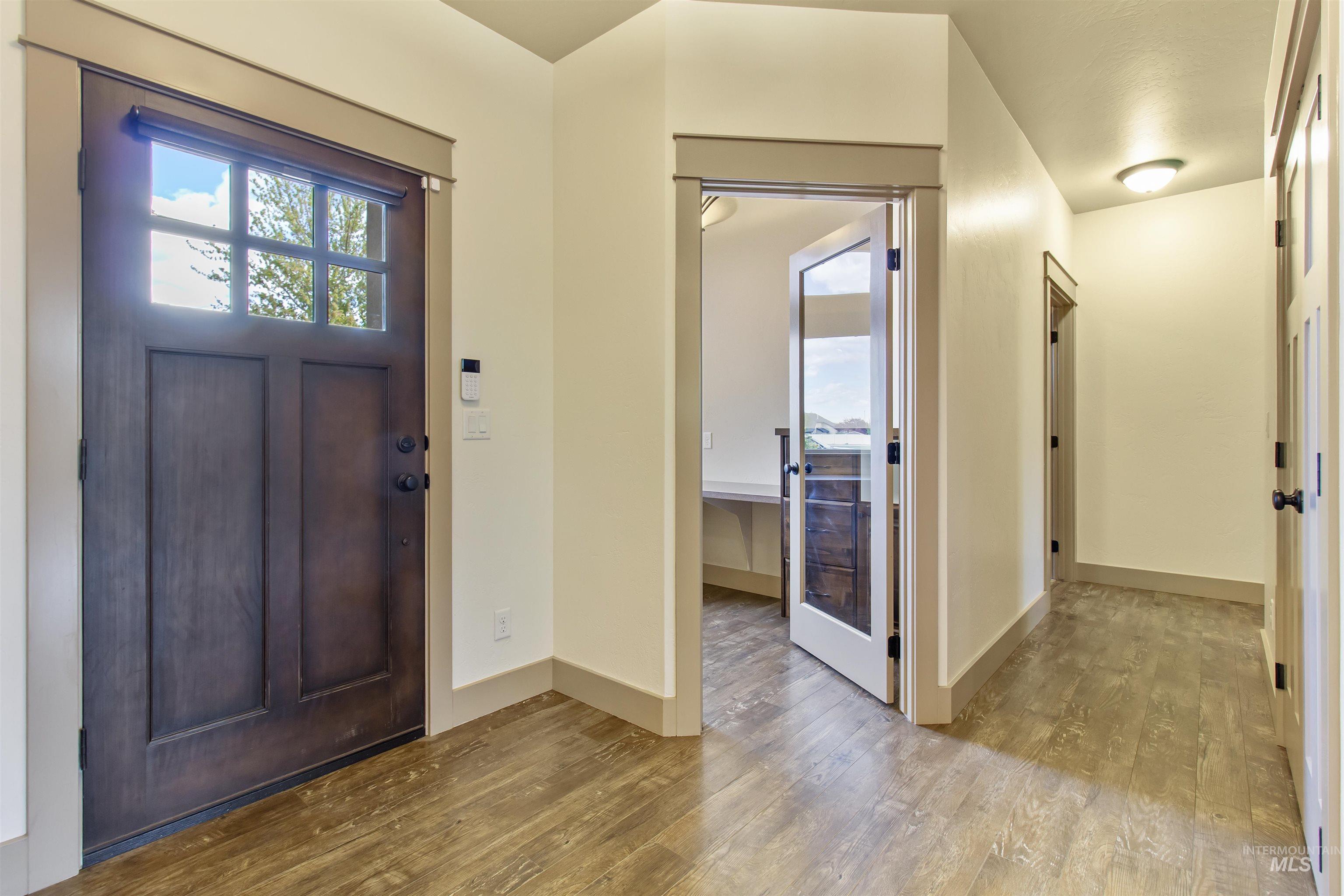 525 Shadetree Trail, Twin Falls, Idaho 83301, 3 Bedrooms, 2.5 Bathrooms, Residential For Sale, Price $555,000, 98982992