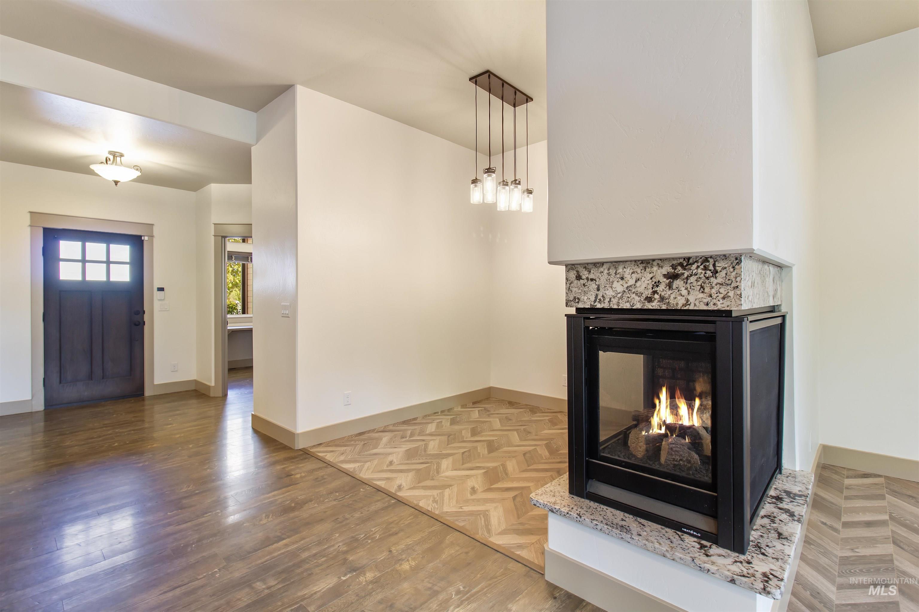 525 Shadetree Trail, Twin Falls, Idaho 83301, 3 Bedrooms, 2.5 Bathrooms, Residential For Sale, Price $555,000, 98982992