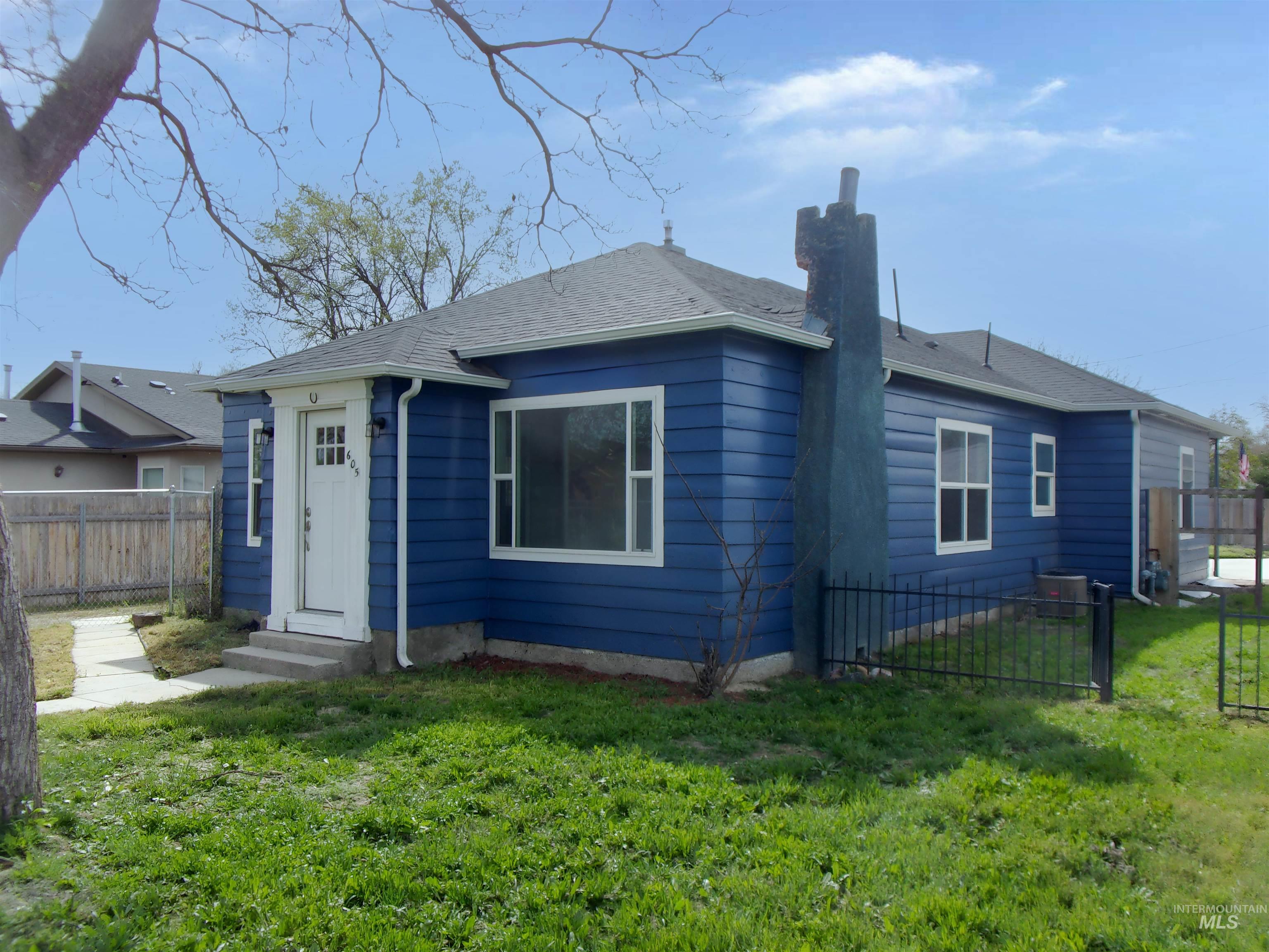 605 N 6th Street, Parma, Idaho 83660, 3 Bedrooms, 1 Bathroom, Residential For Sale, Price $339,900,MLS 98982993