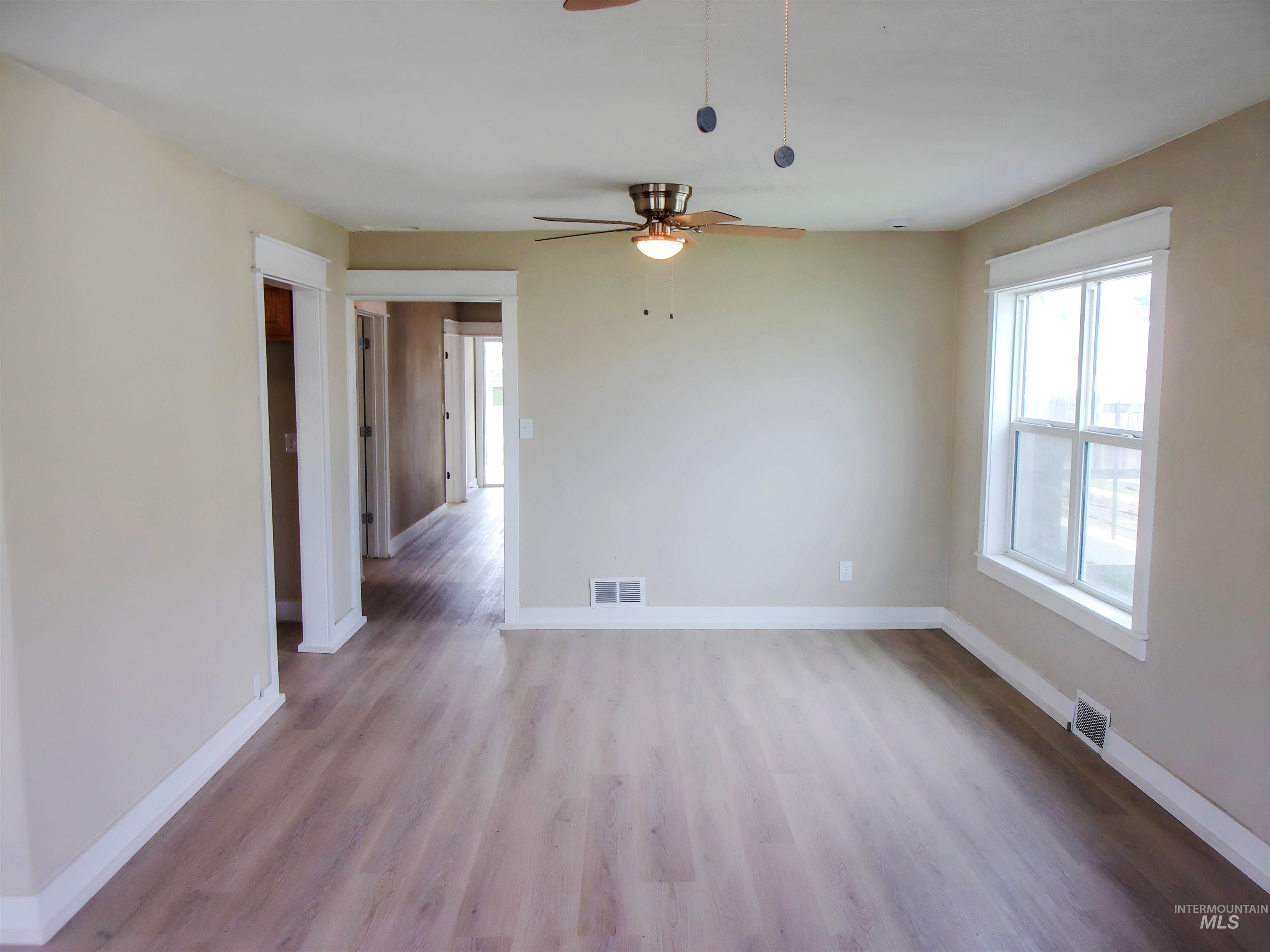 605 N 6th Street, Parma, Idaho 83660, 3 Bedrooms, 1 Bathroom, Residential For Sale, Price $339,900,MLS 98982993