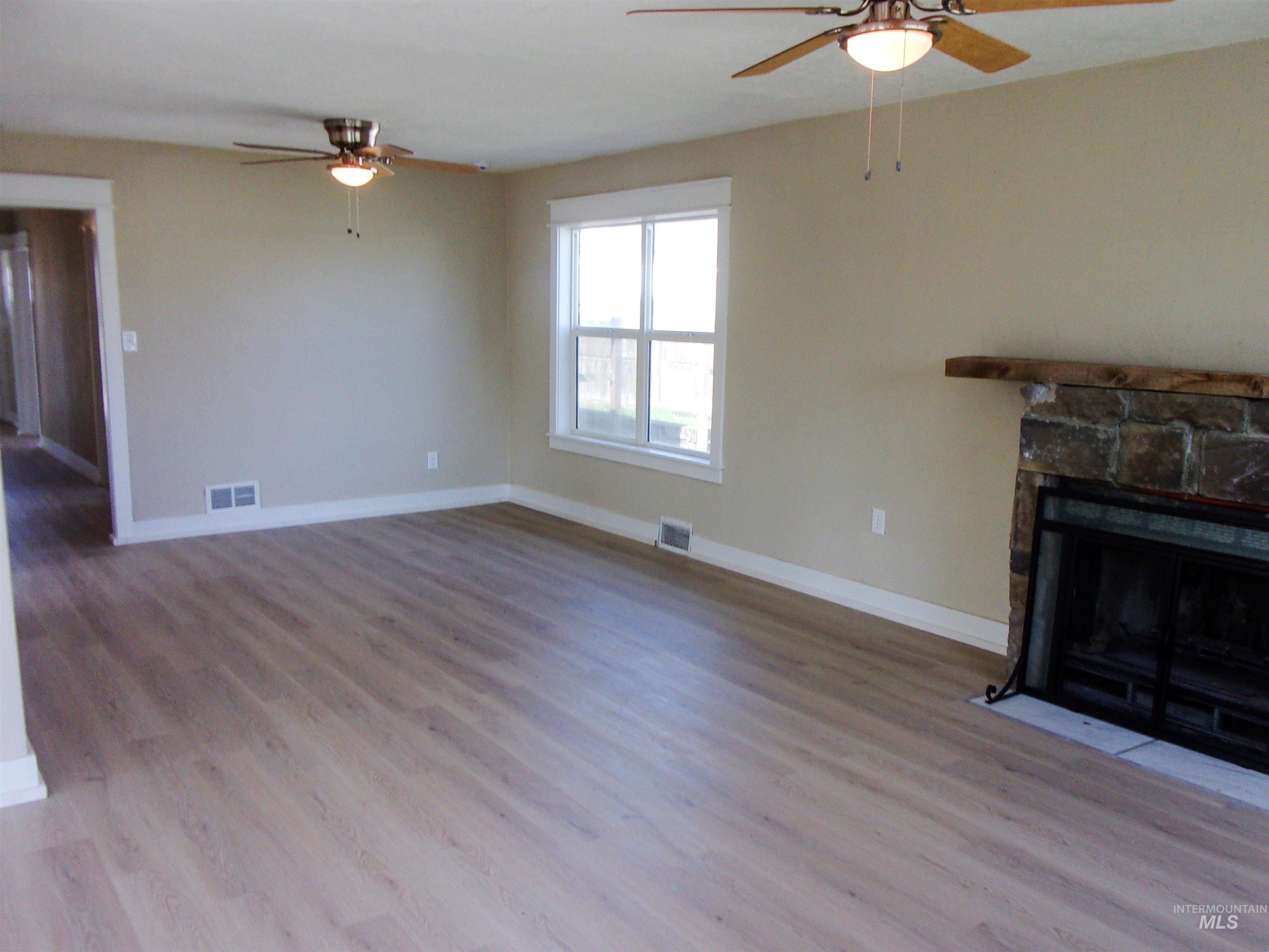 605 N 6th Street, Parma, Idaho 83660, 3 Bedrooms, 1 Bathroom, Residential For Sale, Price $339,900,MLS 98982993