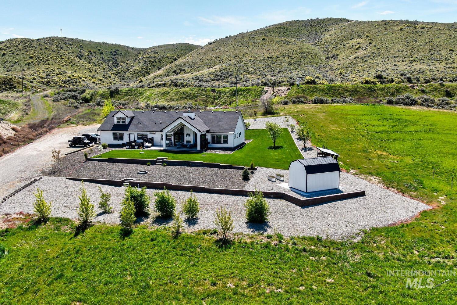 3445 Magnolia Ln, Emmett, Idaho 83617, 3 Bedrooms, 2.5 Bathrooms, Residential For Sale, Price $1,499,900, 98982994