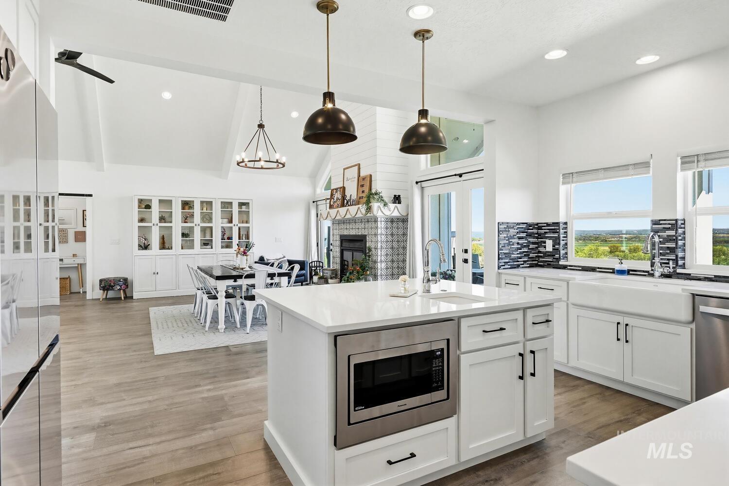 3445 Magnolia Ln, Emmett, Idaho 83617, 3 Bedrooms, 2.5 Bathrooms, Residential For Sale, Price $1,749,000,MLS 98982994