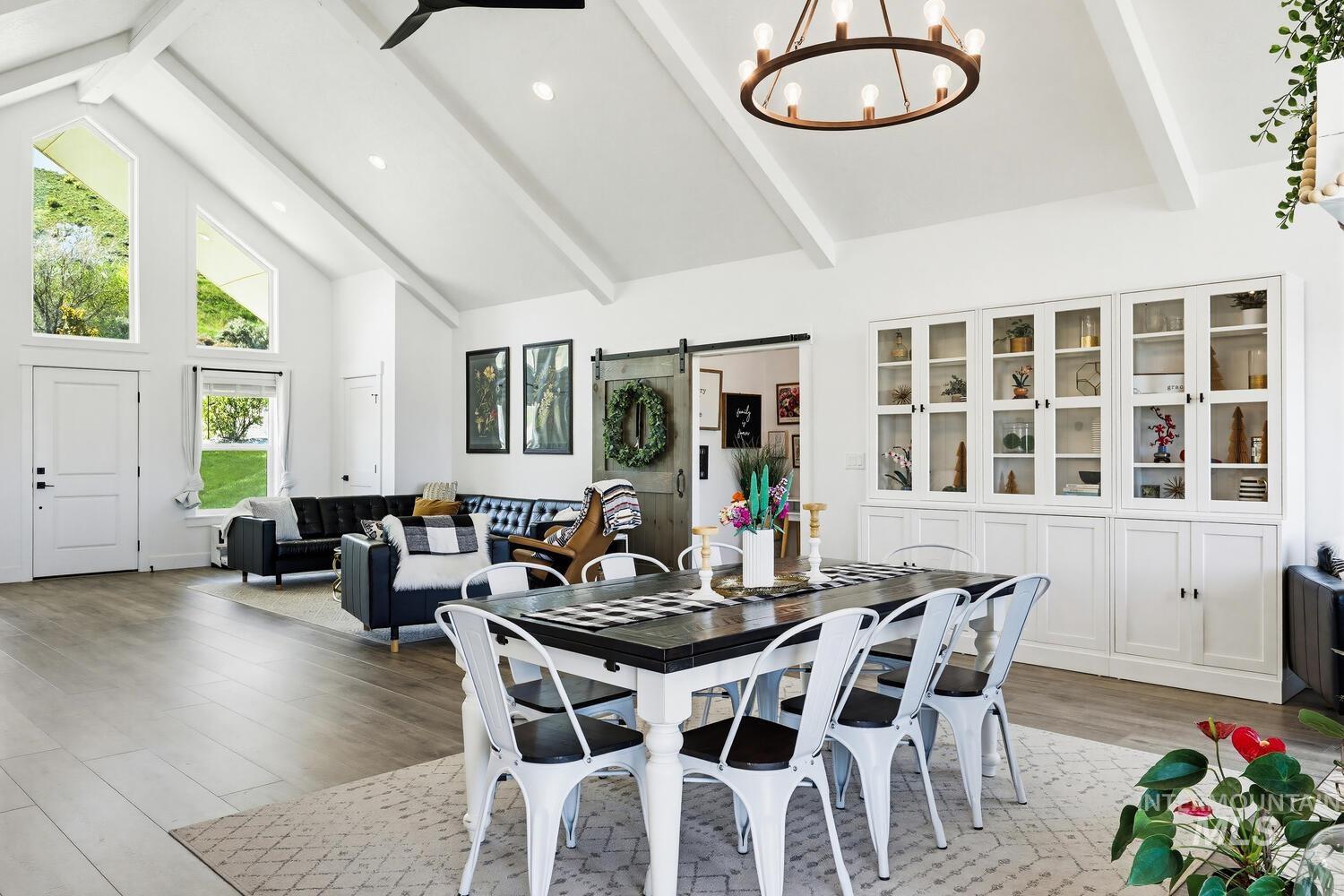 3445 Magnolia Ln, Emmett, Idaho 83617, 3 Bedrooms, 2.5 Bathrooms, Residential For Sale, Price $1,749,000,MLS 98982994