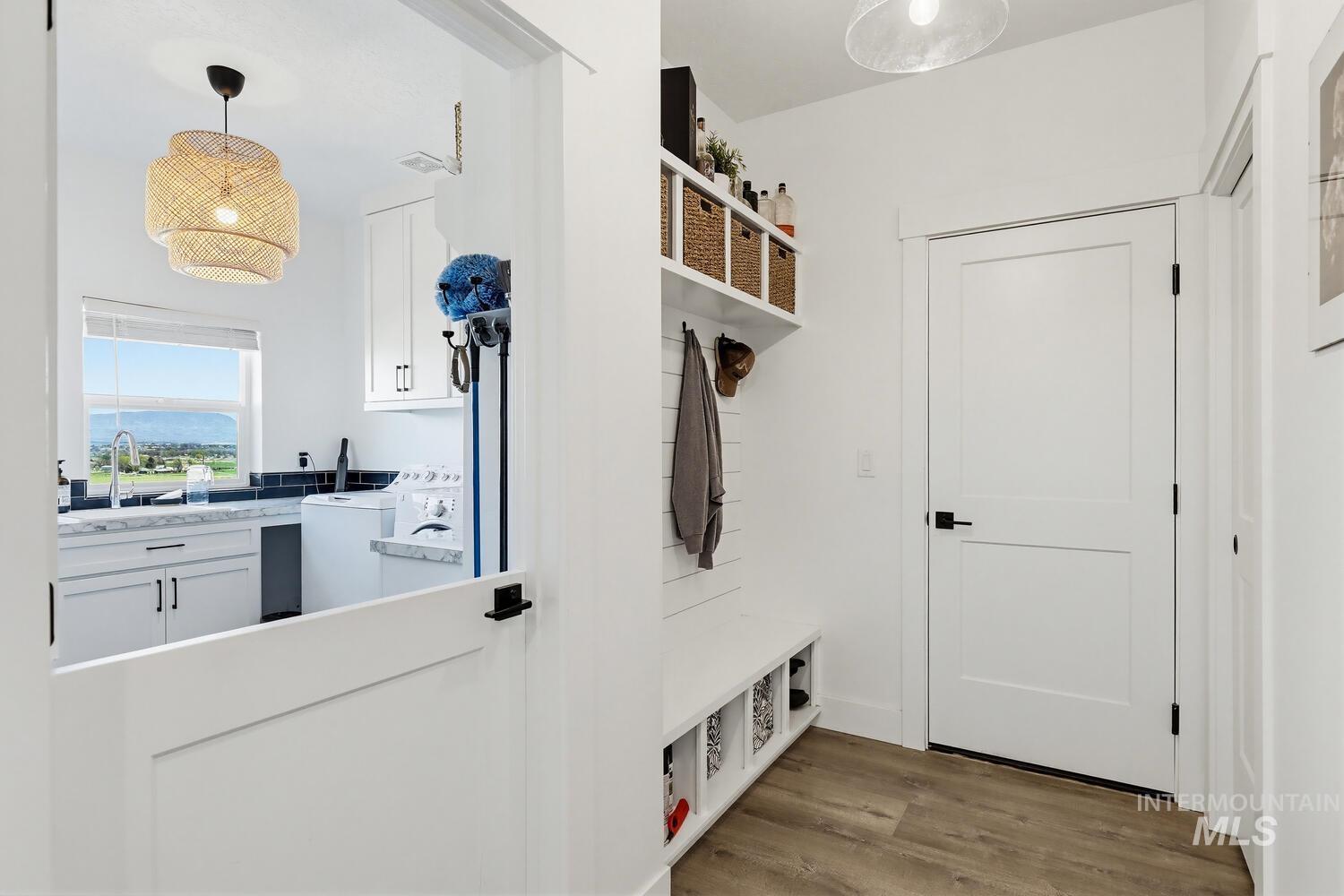 3445 Magnolia Ln, Emmett, Idaho 83617, 3 Bedrooms, 2.5 Bathrooms, Residential For Sale, Price $1,749,000,MLS 98982994