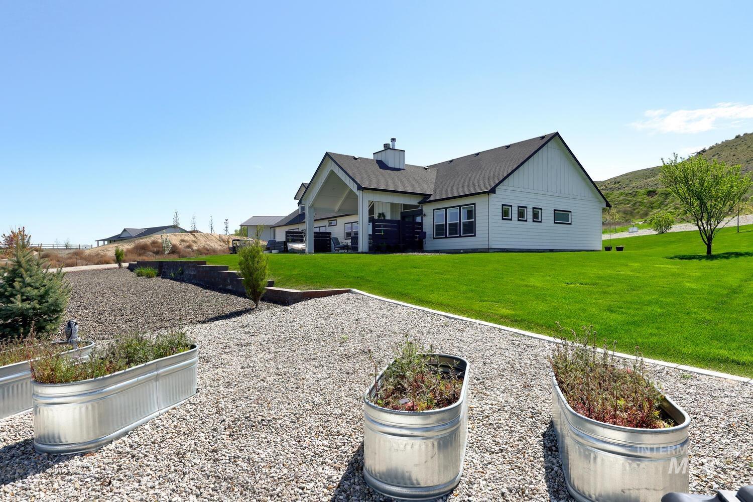 3445 Magnolia Ln, Emmett, Idaho 83617, 3 Bedrooms, 2.5 Bathrooms, Residential For Sale, Price $1,499,900, 98982994