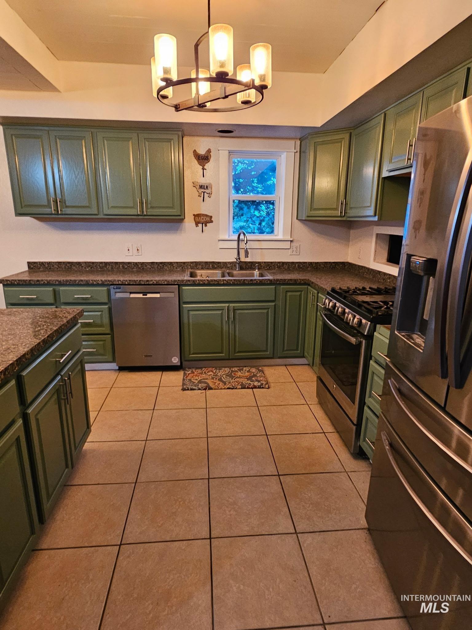 2344 NW 2nd Ave, Fruitland, Idaho 83619, 5 Bedrooms, 3 Bathrooms, Residential For Sale, Price $450,000,MLS 98982995