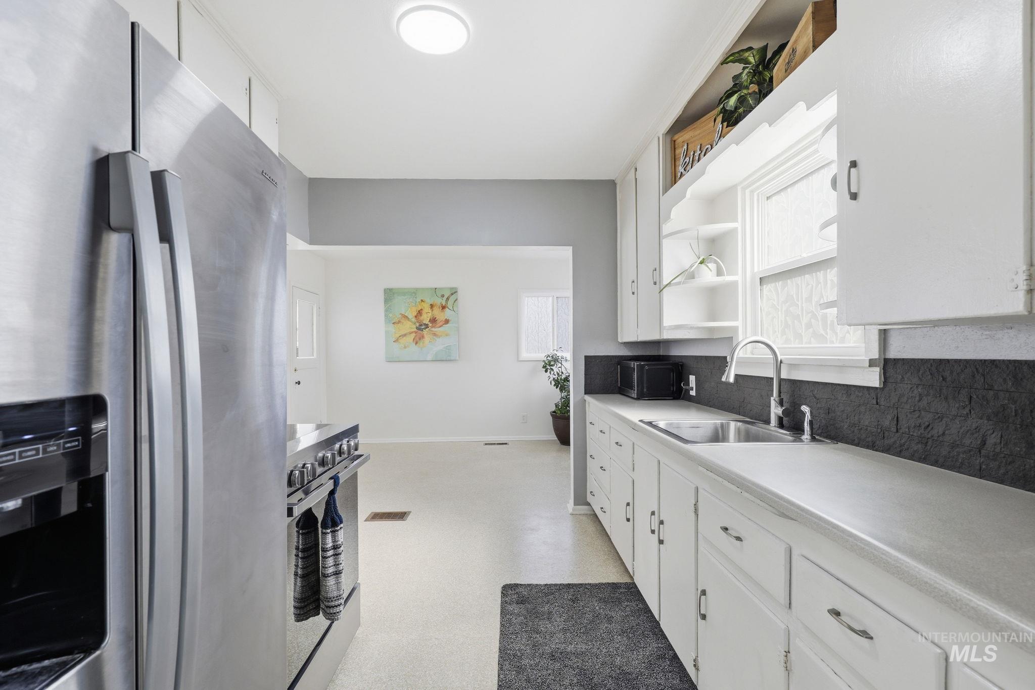 616 9th Ave N, Nampa, Idaho 83687, 3 Bedrooms, 1 Bathroom, Residential For Sale, Price $325,000,MLS 98982999