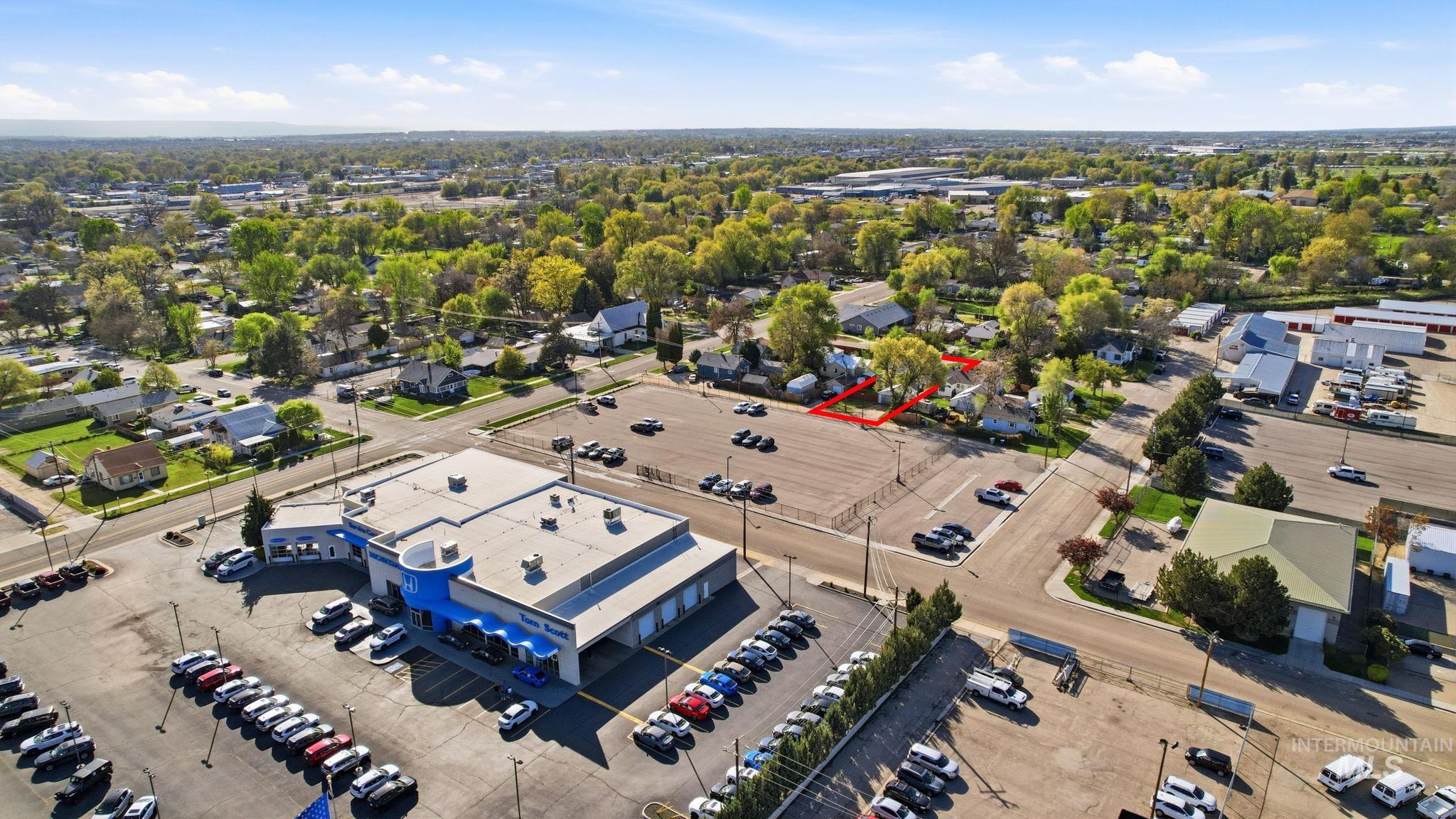 616 9th Ave N, Nampa, Idaho 83687, 3 Bedrooms, 1 Bathroom, Residential For Sale, Price $325,000,MLS 98982999