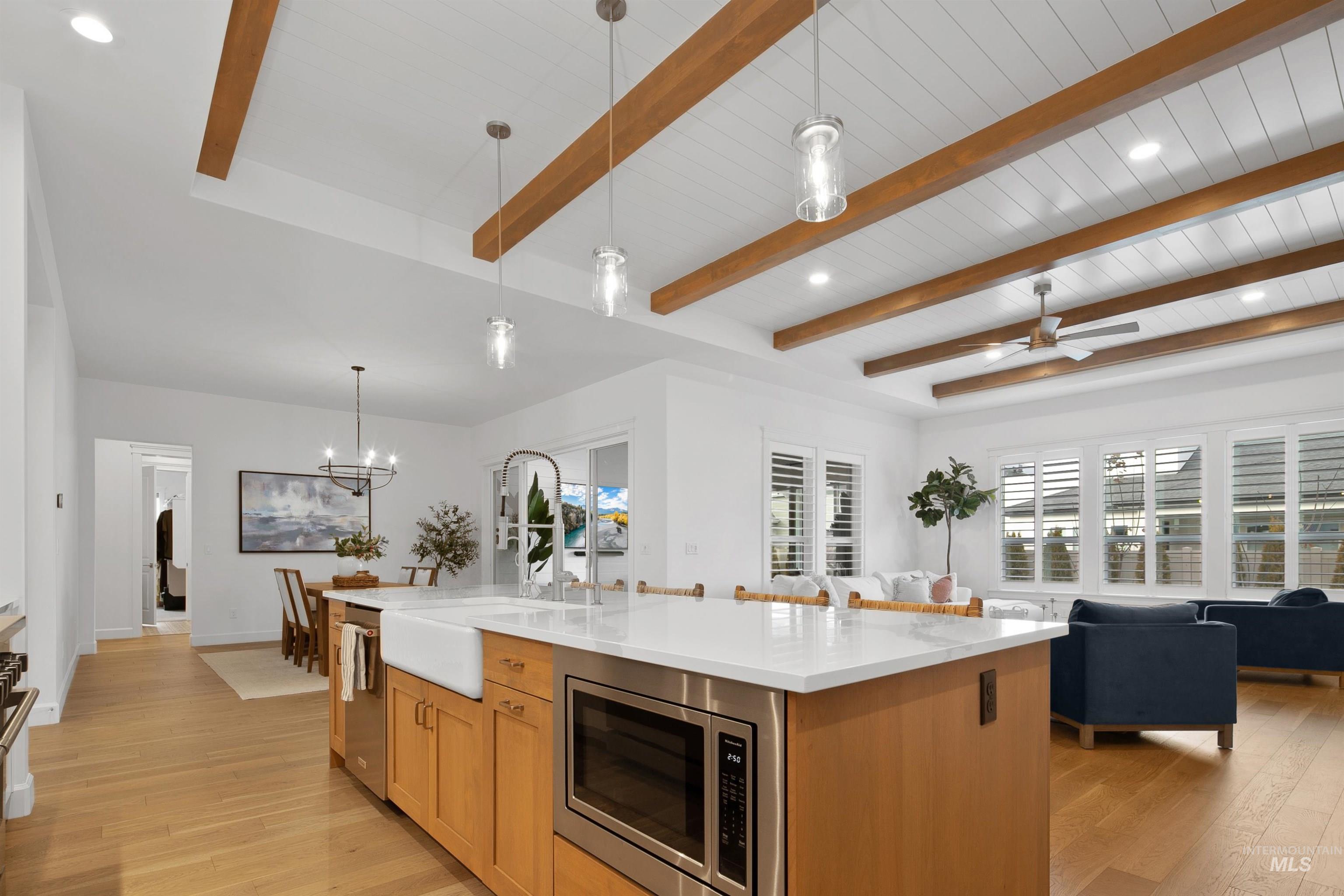 2260 E Timber Trail St, Kuna, Idaho 83634, 3 Bedrooms, 3.5 Bathrooms, Residential For Sale, Price $899,999,MLS 98983000