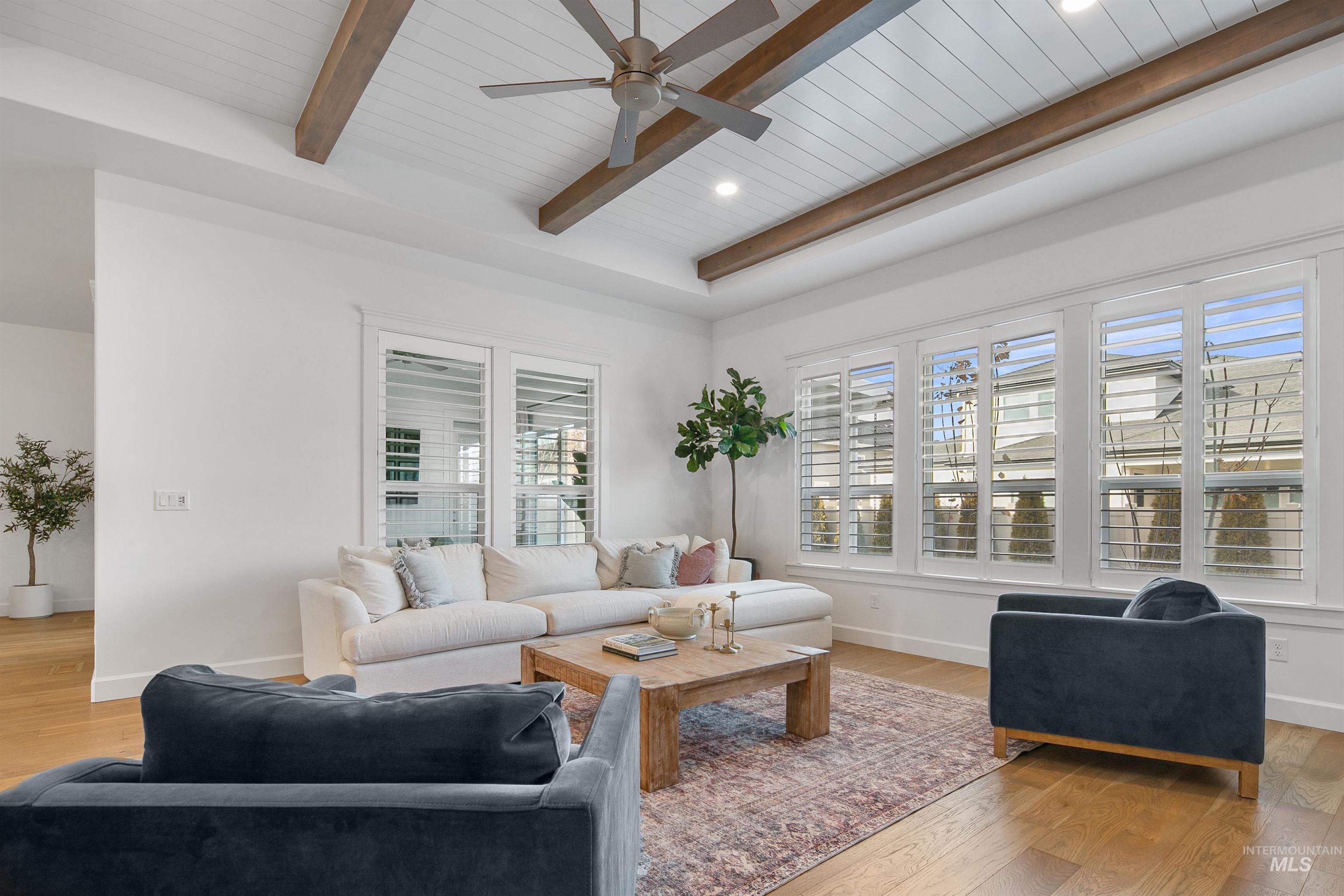 2260 E Timber Trail St, Kuna, Idaho 83634, 3 Bedrooms, 3.5 Bathrooms, Residential For Sale, Price $899,999,MLS 98983000