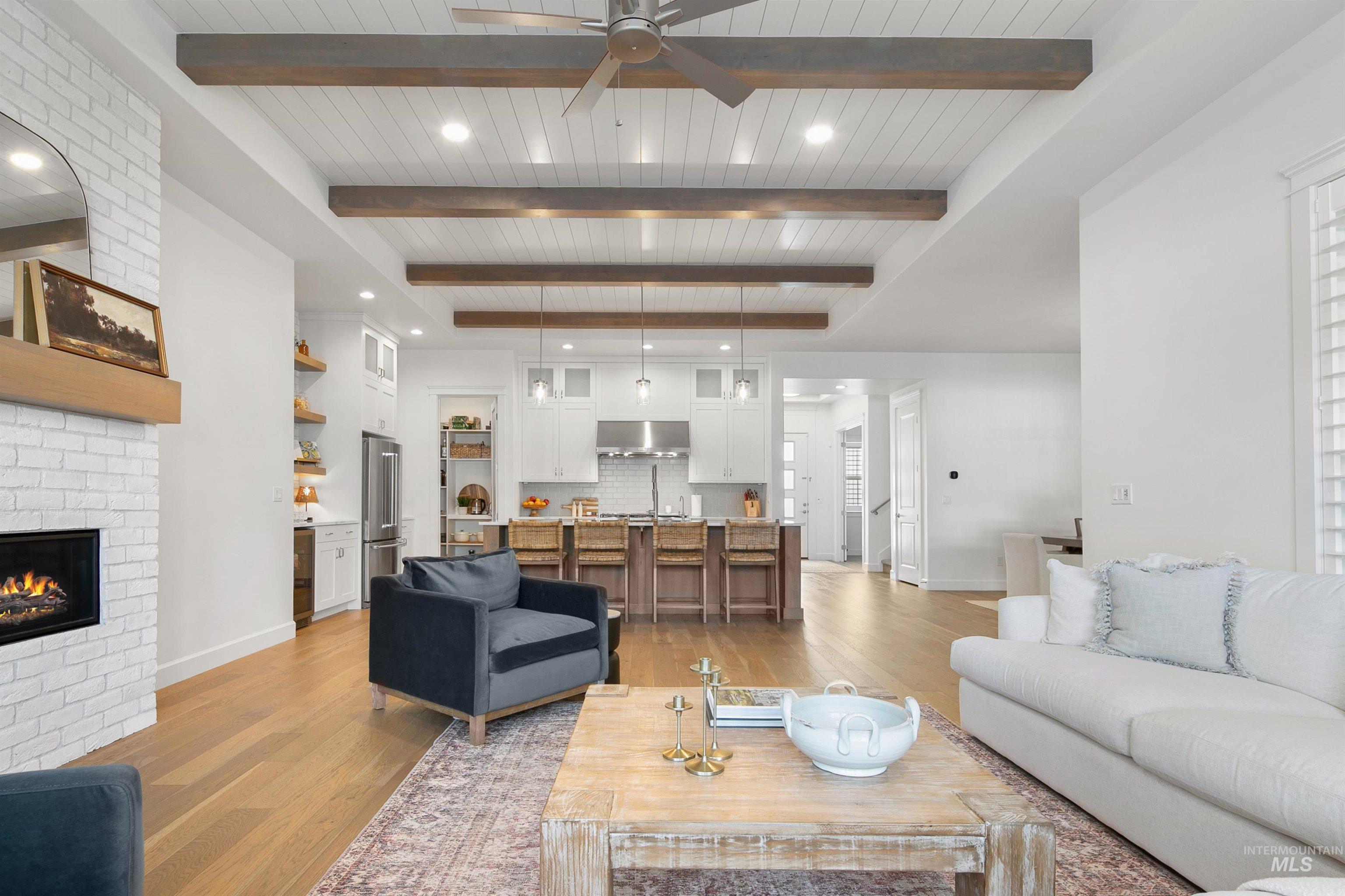 2260 E Timber Trail St, Kuna, Idaho 83634, 3 Bedrooms, 3.5 Bathrooms, Residential For Sale, Price $899,999,MLS 98983000