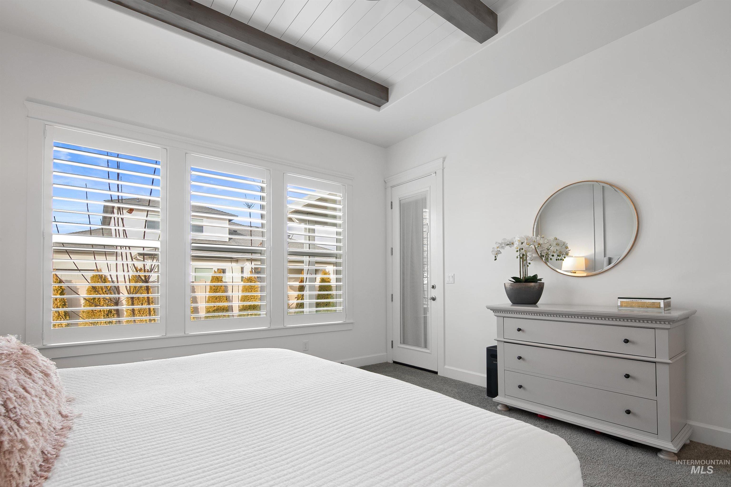 2260 E Timber Trail St, Kuna, Idaho 83634, 3 Bedrooms, 3.5 Bathrooms, Residential For Sale, Price $899,999,MLS 98983000