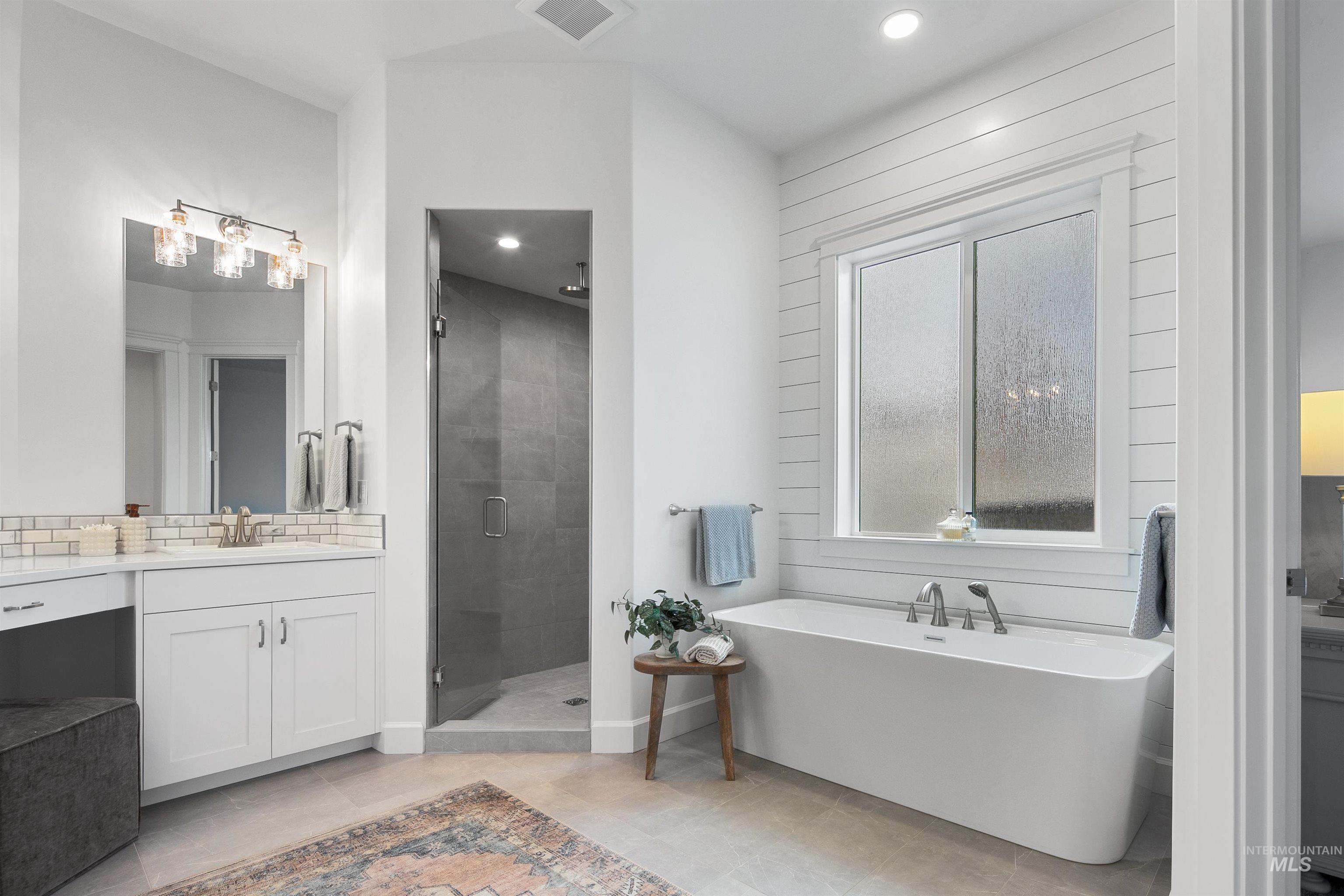 2260 E Timber Trail St, Kuna, Idaho 83634, 3 Bedrooms, 3.5 Bathrooms, Residential For Sale, Price $899,999,MLS 98983000