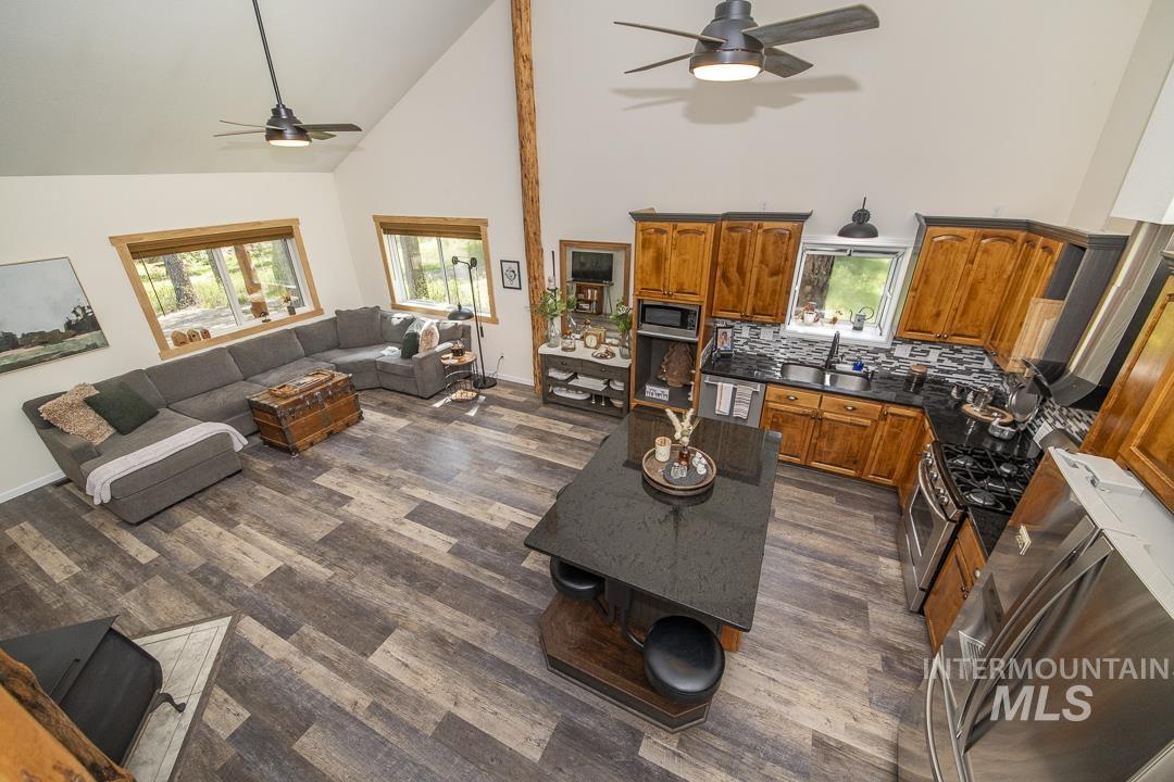 4022 Granite View Rd, New Meadows, Idaho 83654, 2 Bedrooms, 1 Bathroom, Residential For Sale, Price $634,000,MLS 98983004