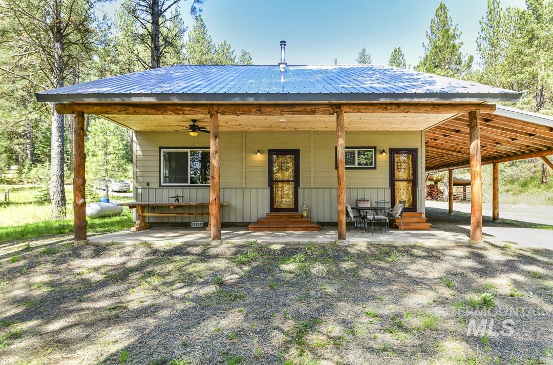 4022 Granite View Rd, New Meadows, Idaho 83654, 2 Bedrooms, 1 Bathroom, Residential For Sale, Price $634,000,MLS 98983004