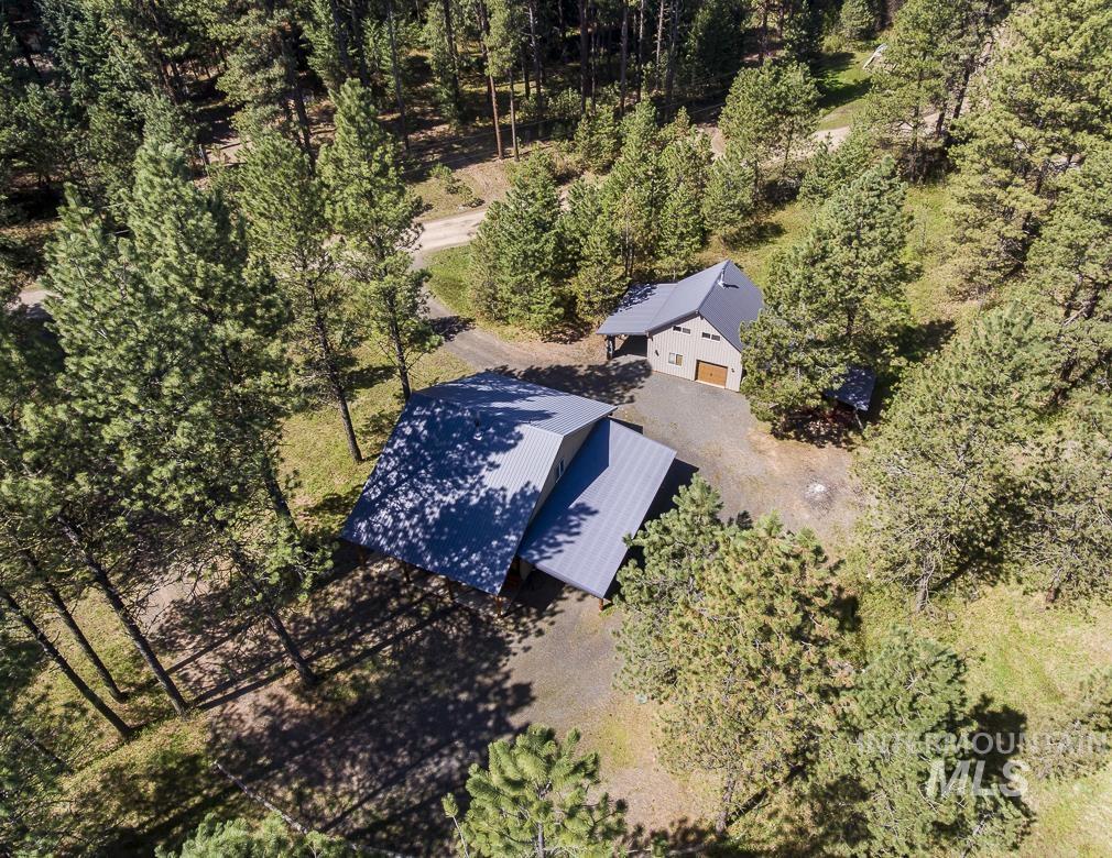 4022 Granite View Rd, New Meadows, Idaho 83654, 2 Bedrooms, 1 Bathroom, Residential For Sale, Price $634,000,MLS 98983004