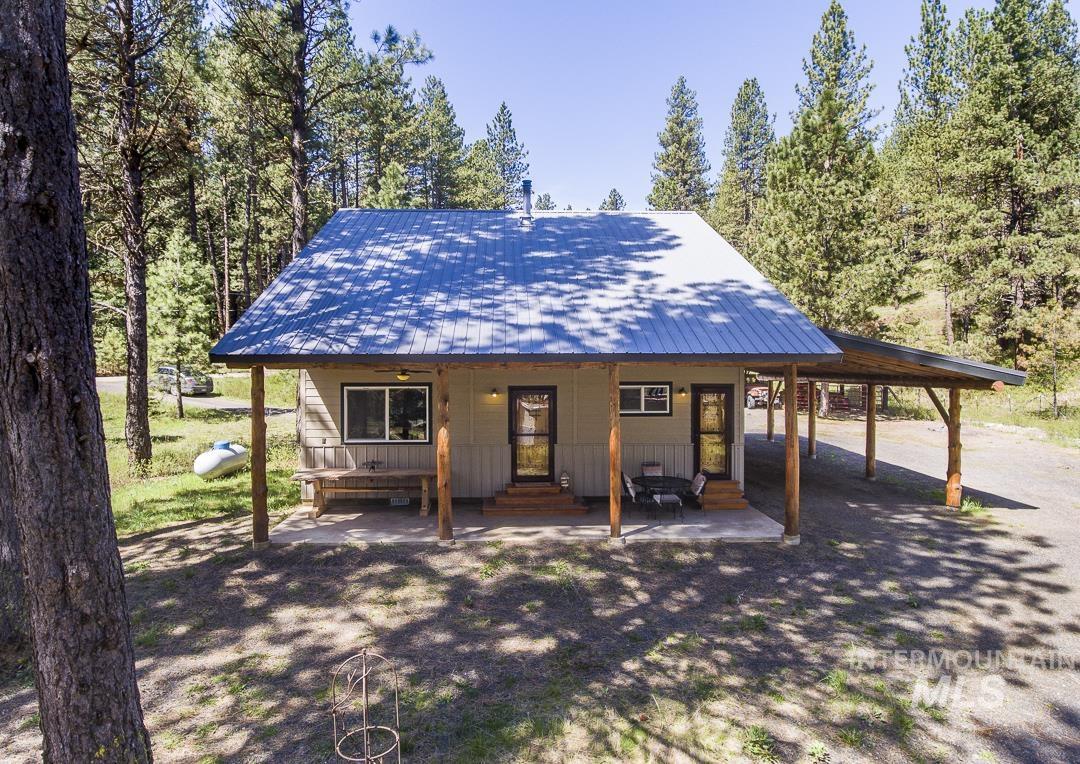 4022 Granite View Rd, New Meadows, Idaho 83654, 2 Bedrooms, 1 Bathroom, Residential For Sale, Price $634,000,MLS 98983004