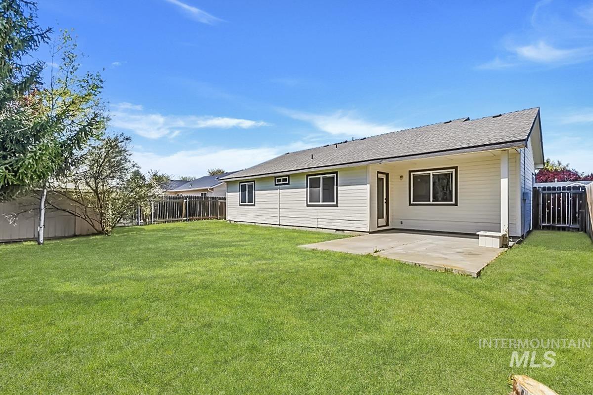 2605 Boulder Ave, Nampa, Idaho 83686, 3 Bedrooms, 2 Bathrooms, Residential For Sale, Price $368,500,MLS 98983005