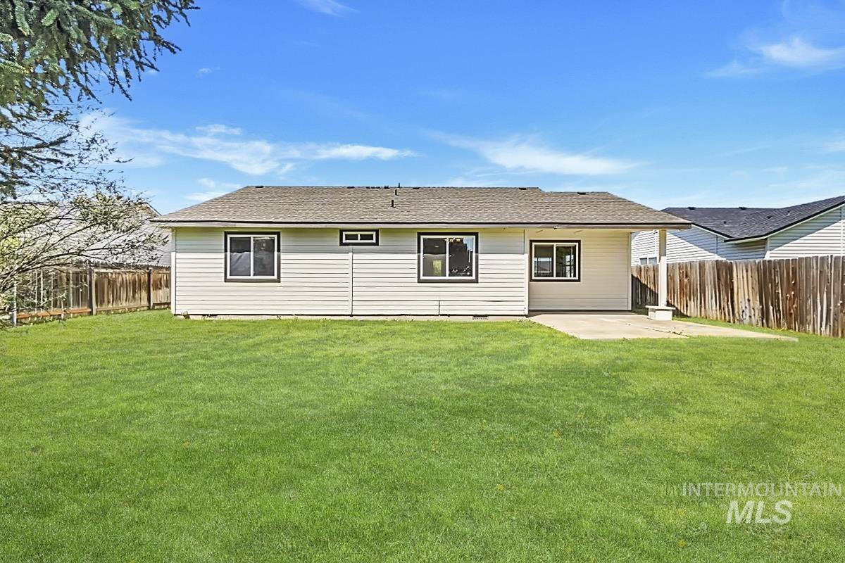 2605 Boulder Ave, Nampa, Idaho 83686, 3 Bedrooms, 2 Bathrooms, Residential For Sale, Price $368,500,MLS 98983005